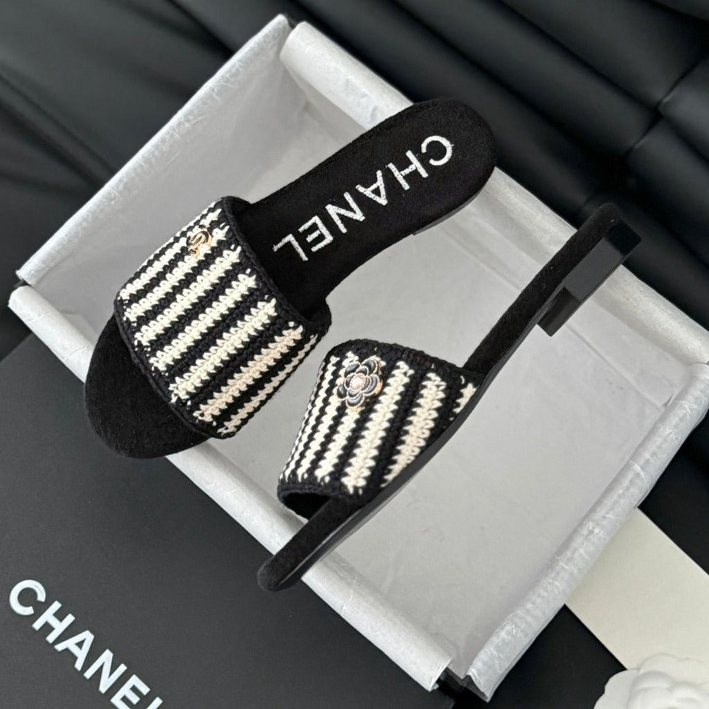 Sheepskins Knit Slippers Black White