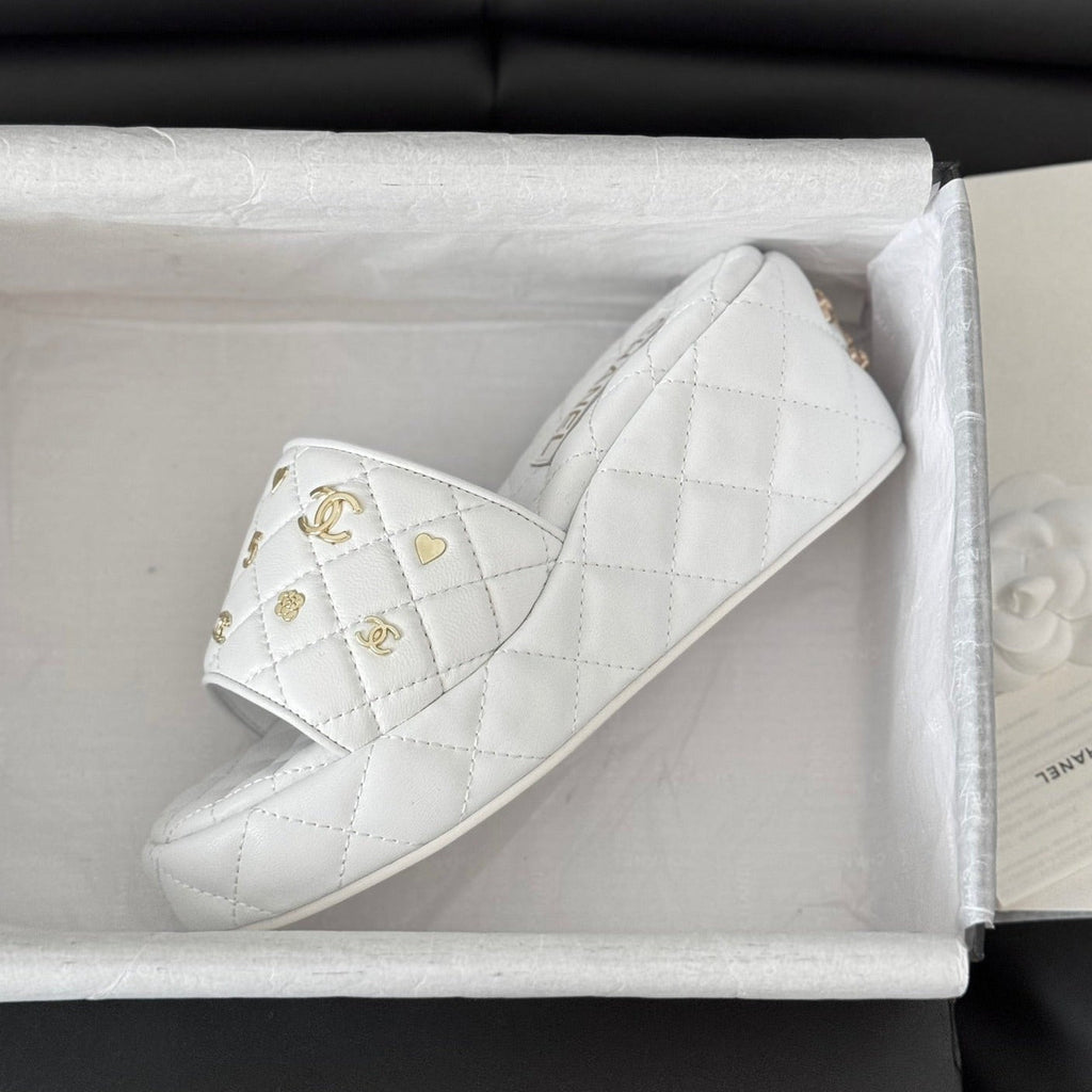 Thick Sole Slope Heel Weddge Lambskin White