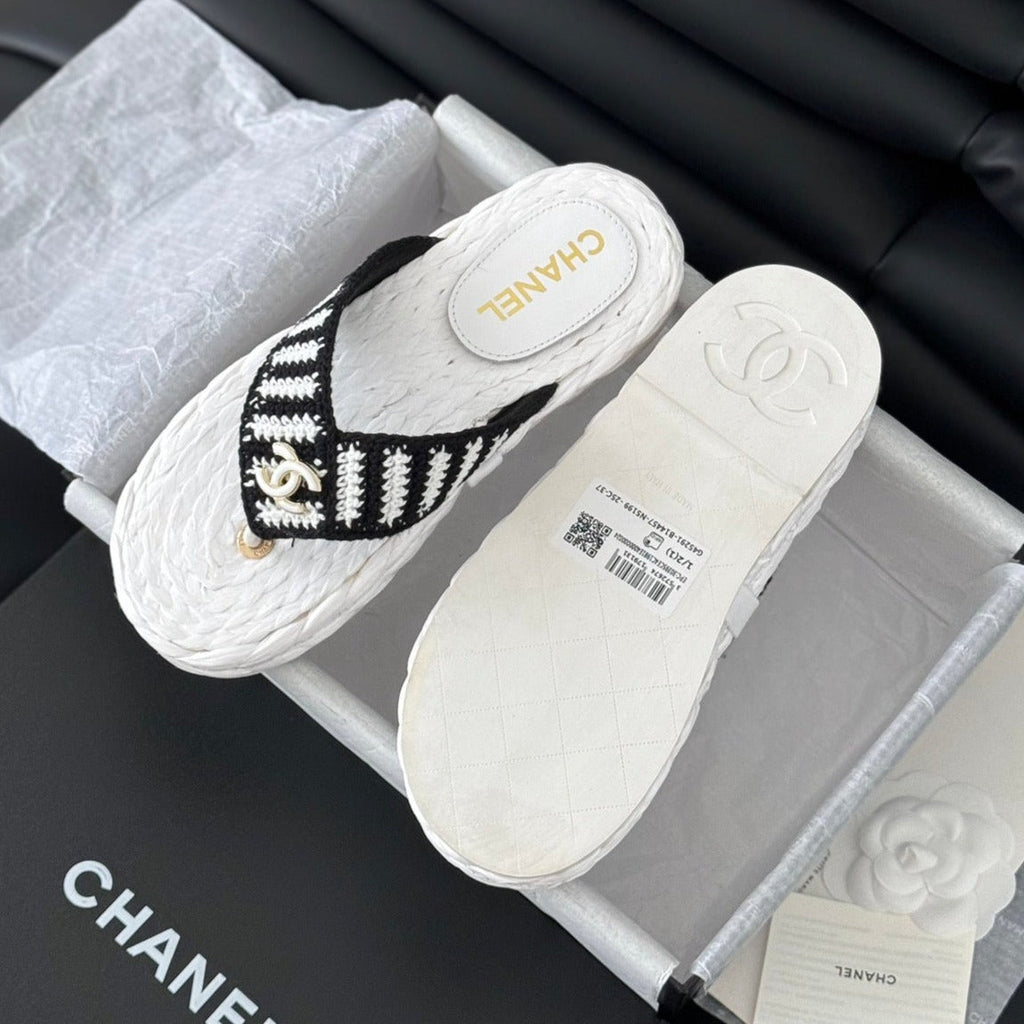 Hottest Knit Flip-Flops White Black