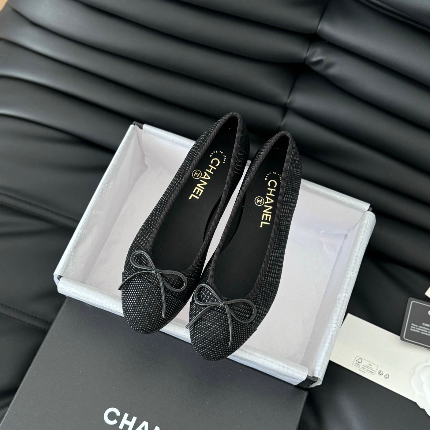 CLASSIC BALLET FLATS BLACK LAMBSKIN
