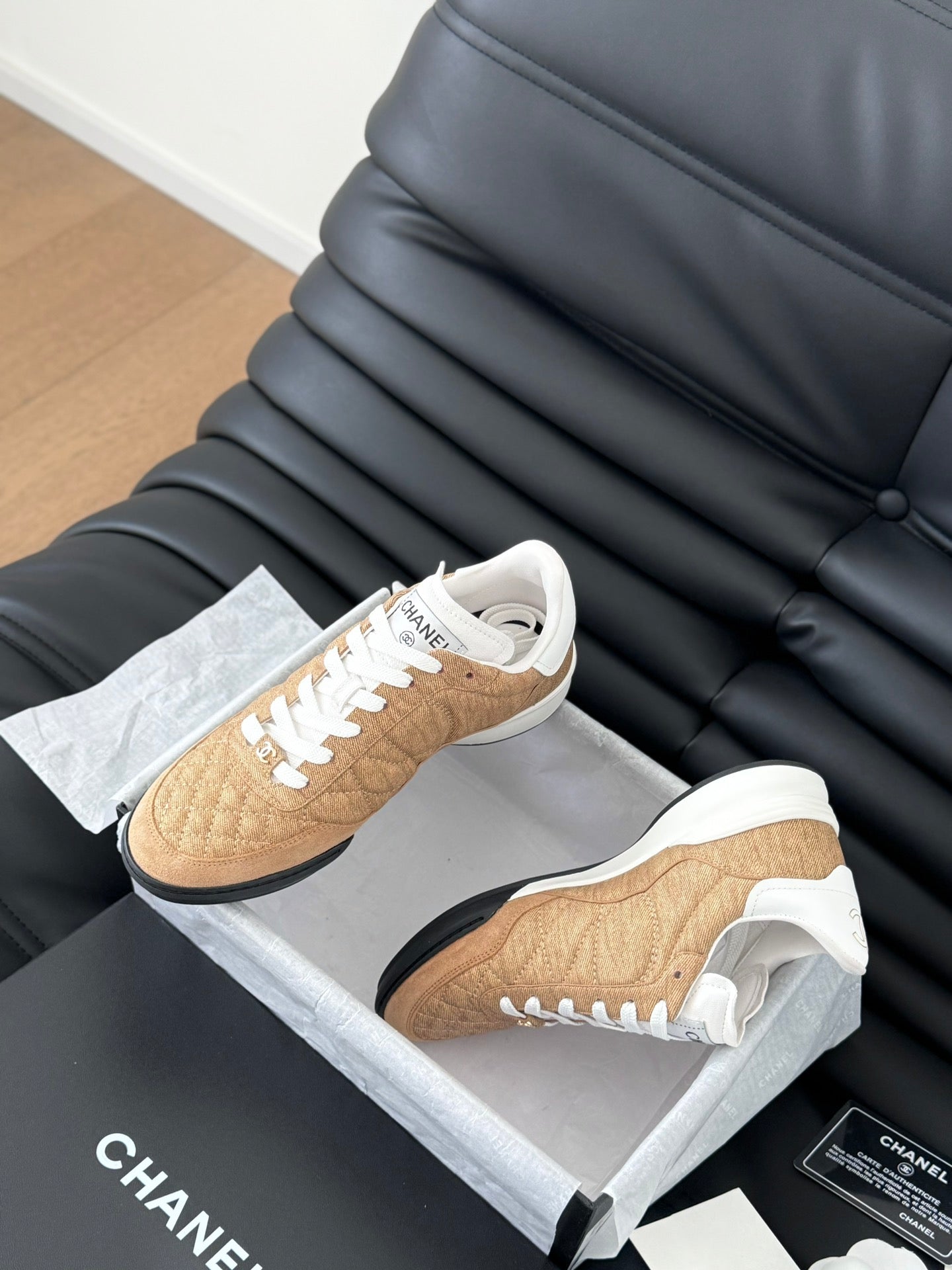 CC SNEAKER IN PEANUT BROWN MIX WHITE EMBROIDERED LAMBSKIN