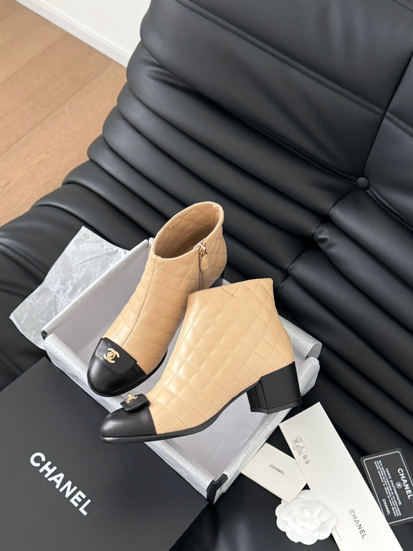 CC SHORT BOOTS 65 MM IN SEPIA BEIGE MIX BLACK QUILTED PATTERN LAMBSKIN