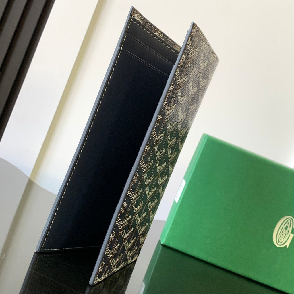 RICHELIEU CHECKBOOK WALLET 19 IN NAVY BLUE GOYARDINE CANVAS AND CALFSKIN