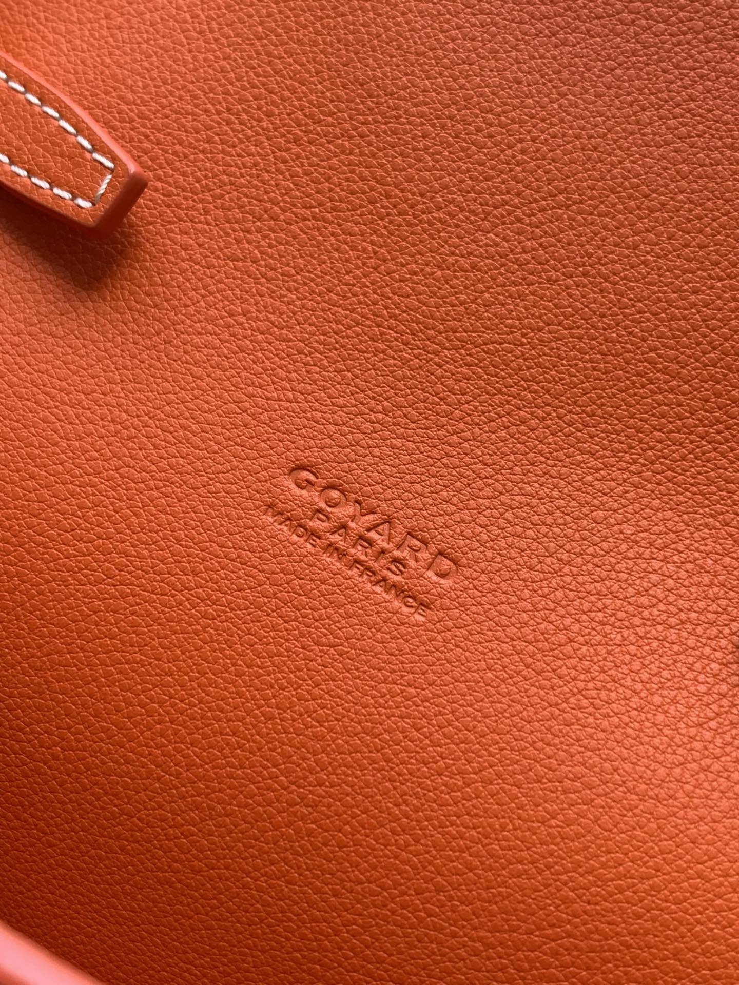 CHYPRE WALLET-POUCH 21 IN ORANGE GOYARDINE CANVAS AND CALFSKIN