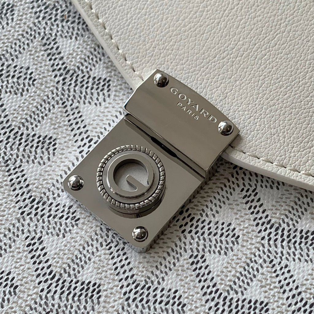 CHYPRE WALLET-POUCH 21 IN WHITE GOYARDINE CANVAS AND CALFSKIN