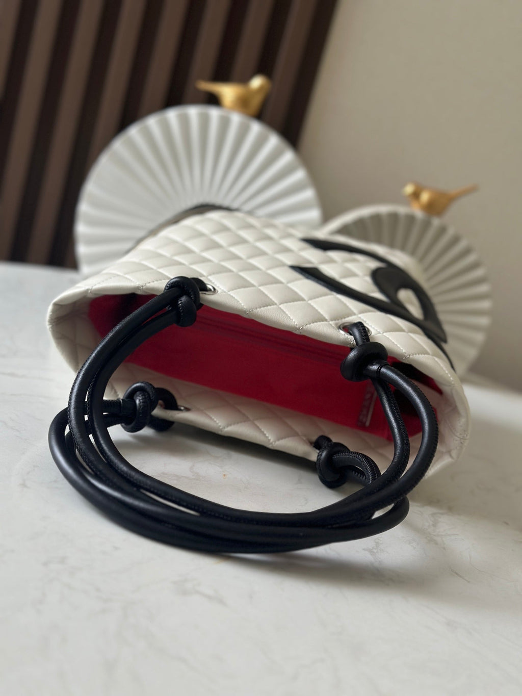 CHANEL 25S CAMBON LIGNE TOTE BAG 24 IN WHITE MIX BLACK CALFSKIN