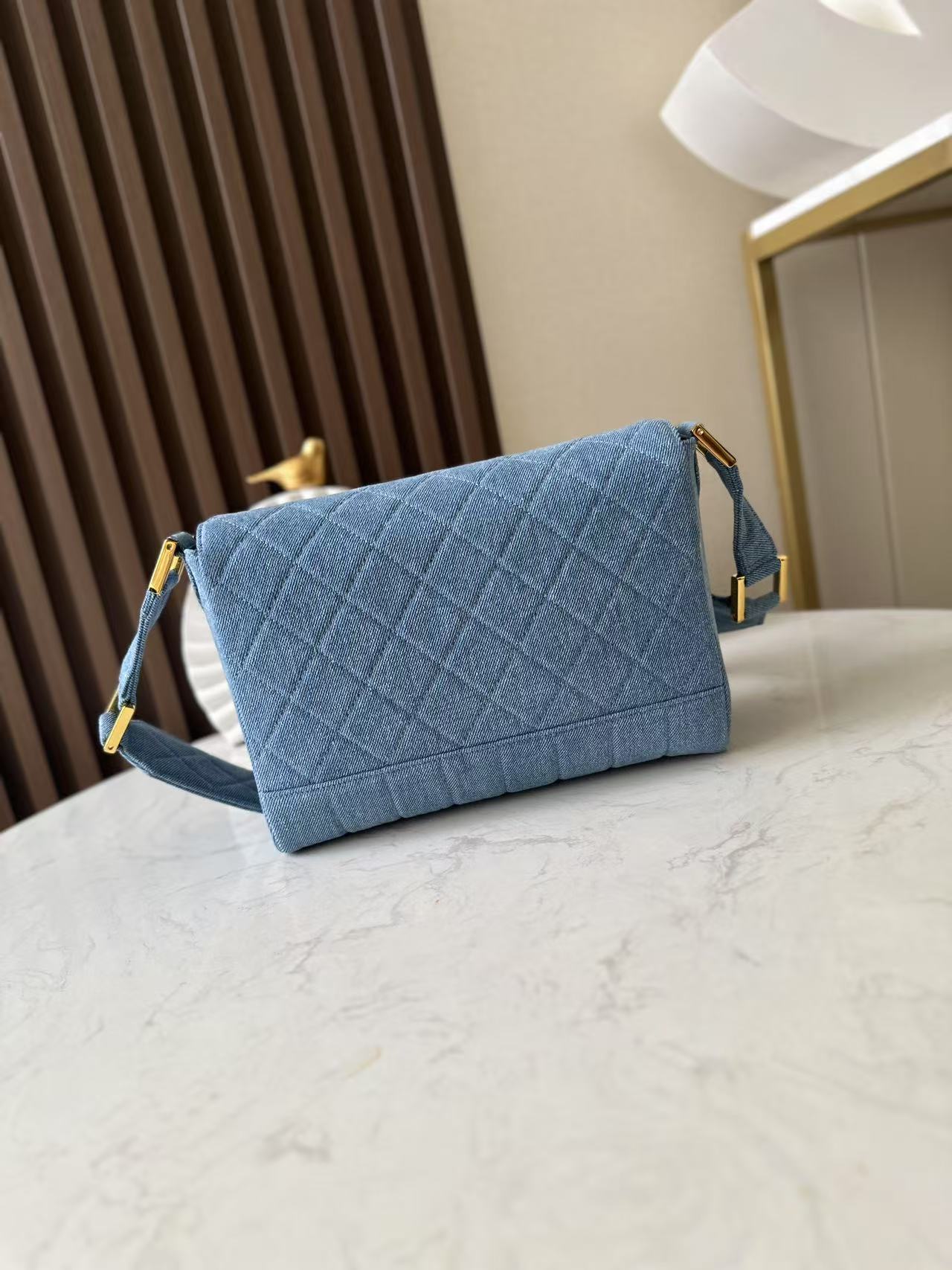 CHANEL 25S SHOULDER BAG 26 IN BLUE DENIM WITH GOLD HARDWARE