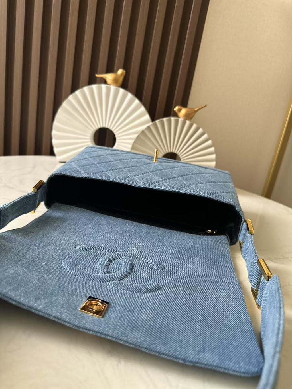CHANEL 25S SHOULDER BAG 26 IN BLUE DENIM WITH GOLD HARDWARE