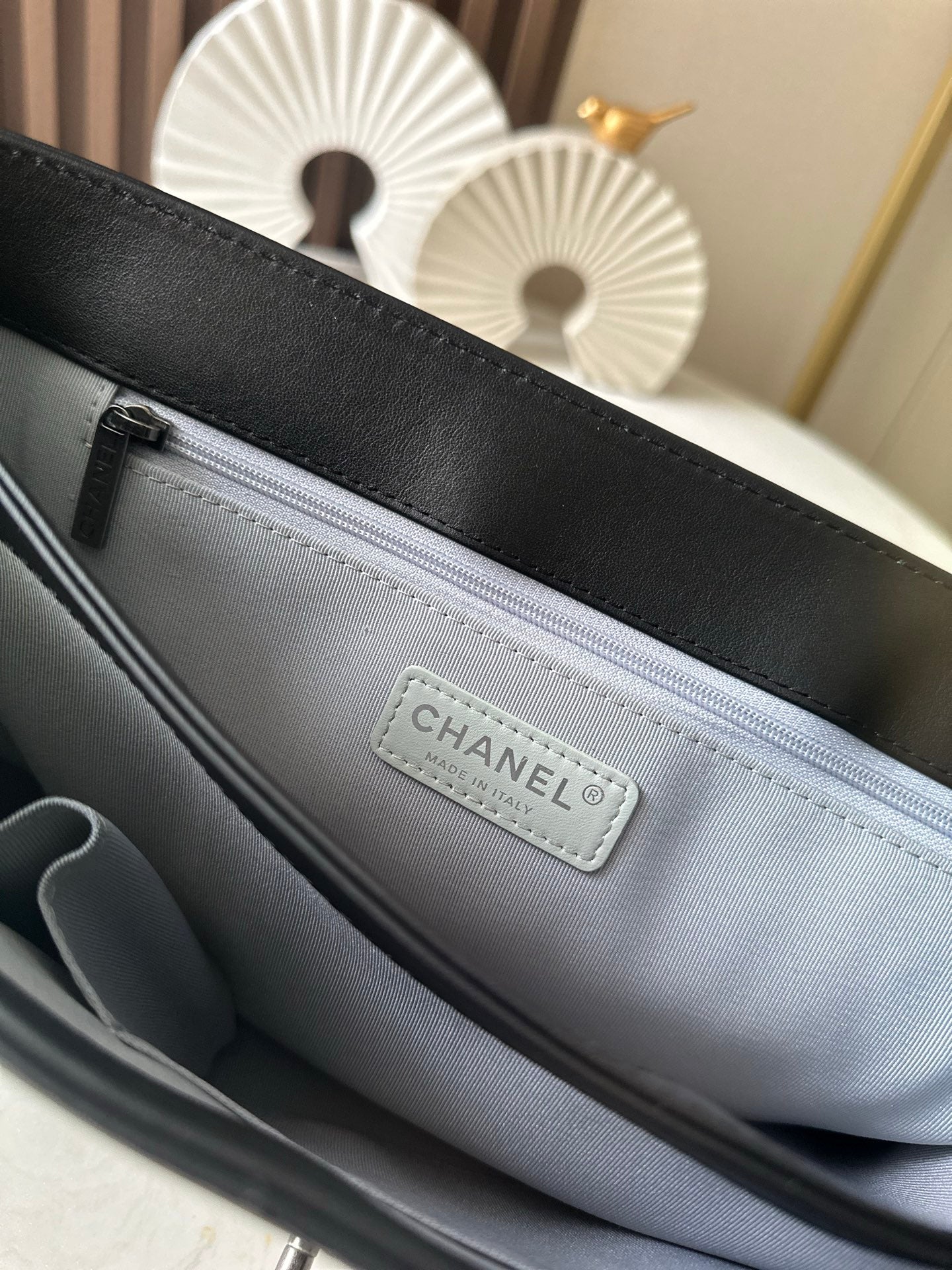 CHANEL 25S SHOULDER BAG 34 IN BLACK CALFSKIN