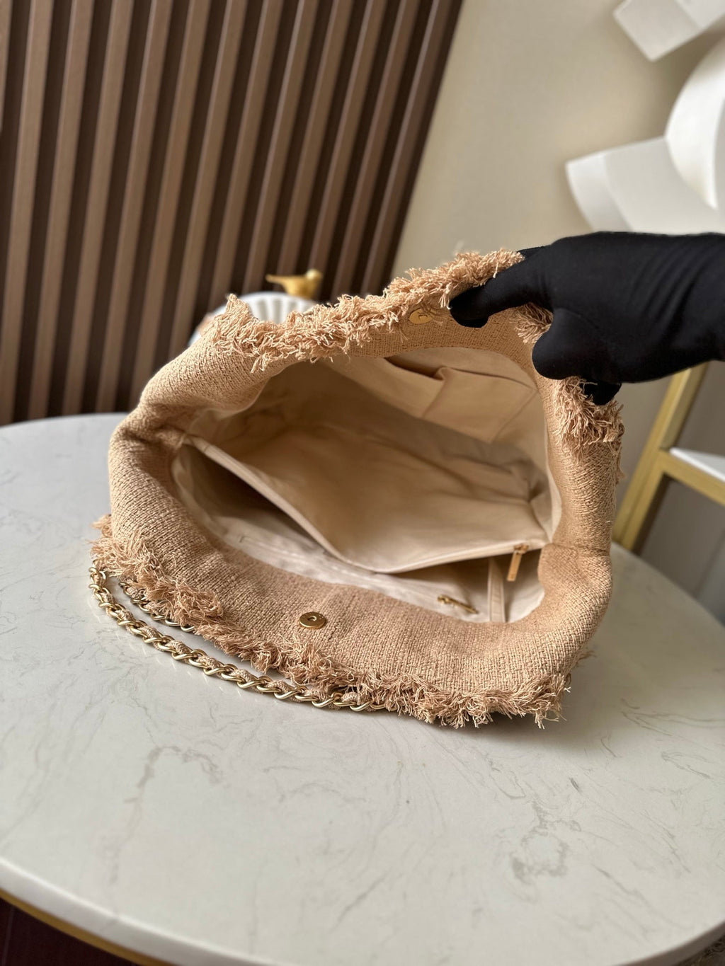 CHANEL 25S TOTE BAG 48 IN BEIGE FABRIC