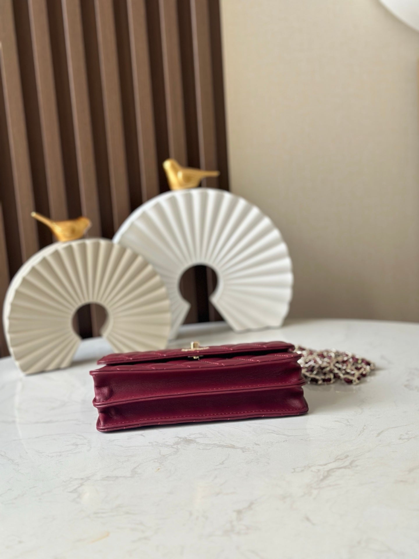 CHANEL 25S TOP HANDLE WALLET 19 IN DARK RED CALFSKIN WITH GOLD HARDWARE