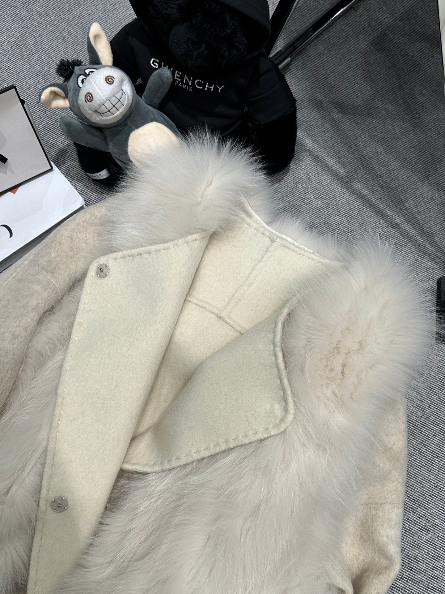 CHANEL 25S REVERSIBLE FOX FUR JACKET 592