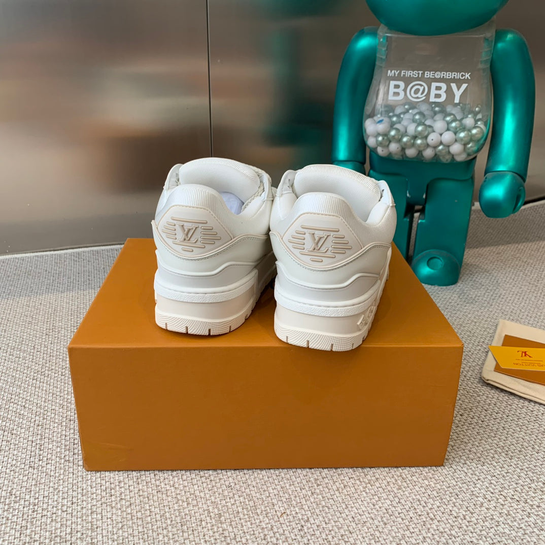 LV TRAINER MAXI SNEAKER IN WHITE CALFSKIN
