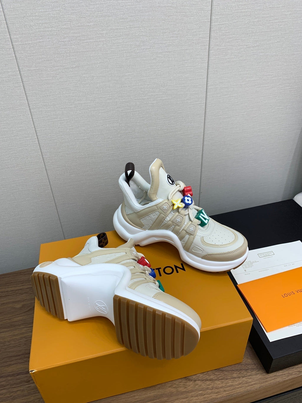 LV ARCHLIGHT SNEAKER BEIGE MIX CAMEL BROWN CALFSKIN