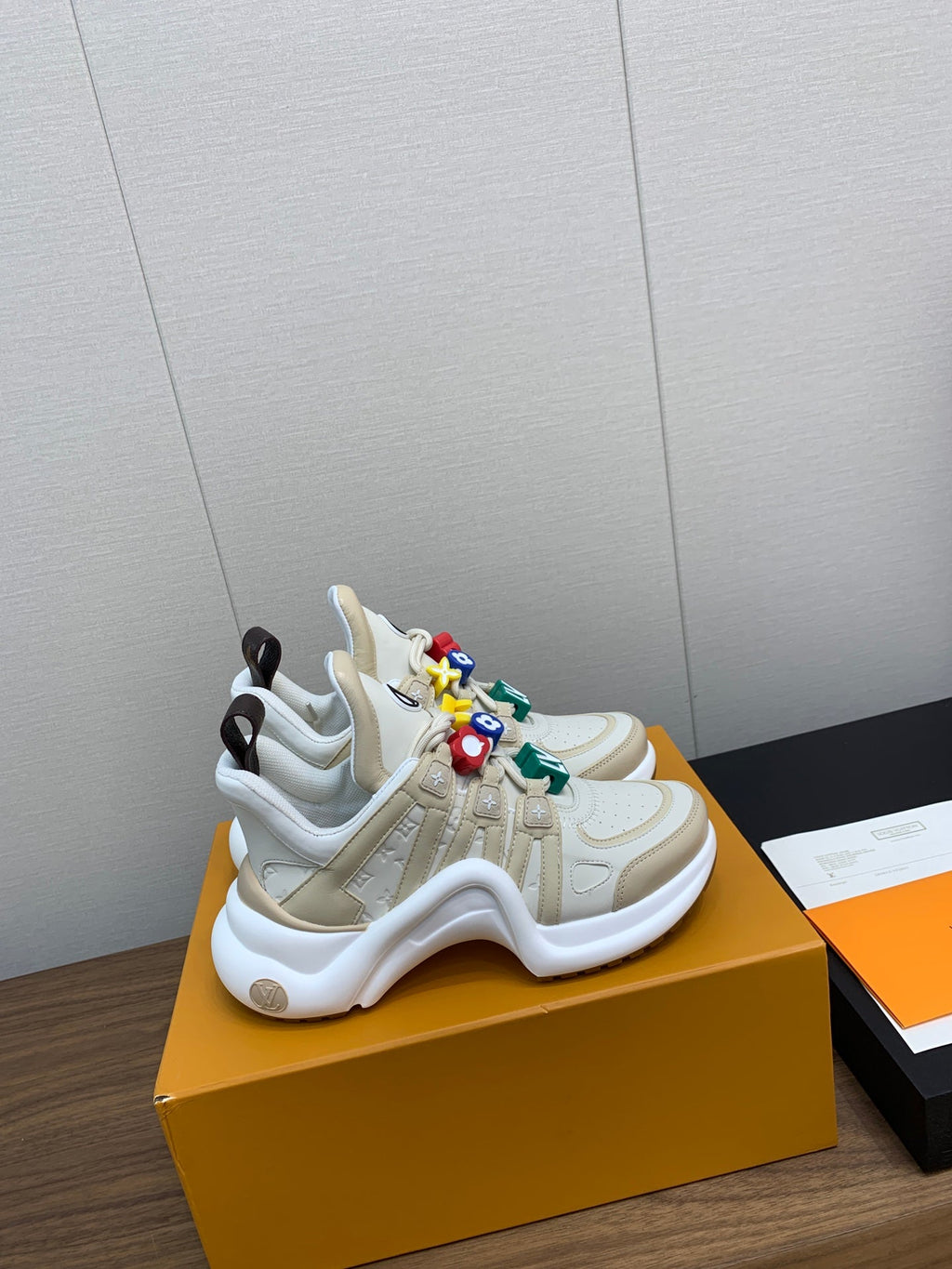 LV ARCHLIGHT SNEAKER BEIGE MIX CAMEL BROWN CALFSKIN