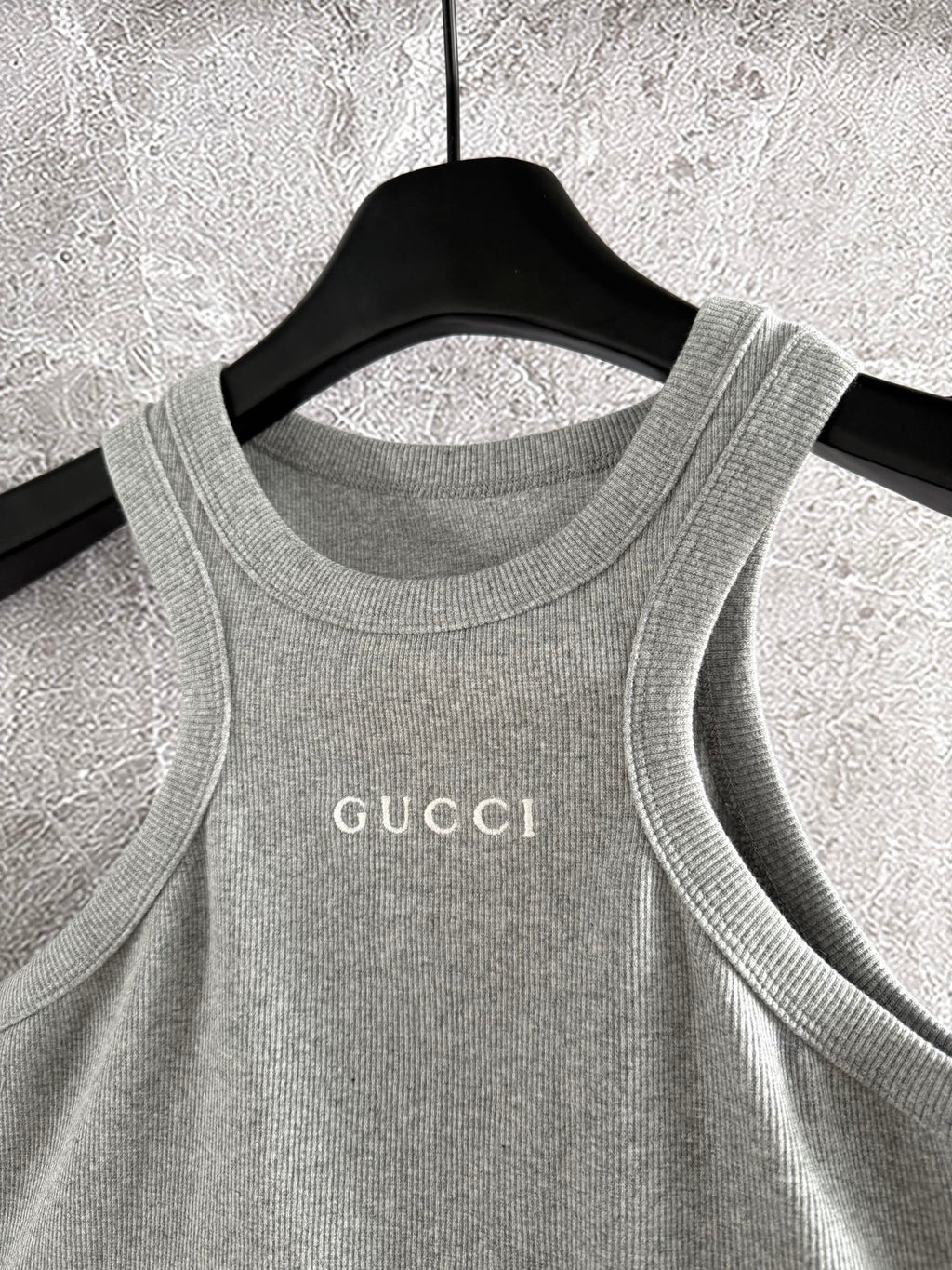GUCCI CROPPED SLEEVELESS TOP STYLE 129