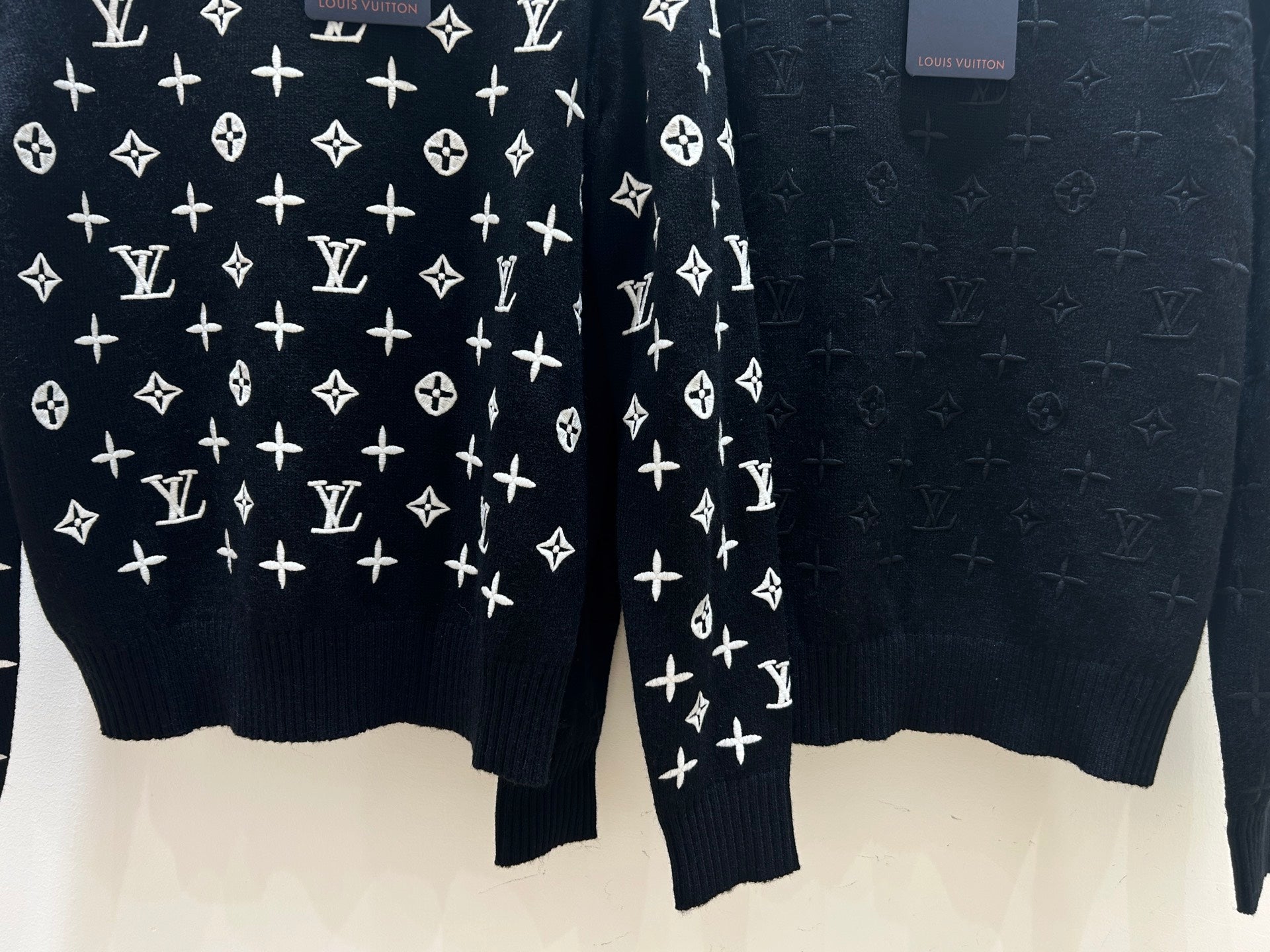 LV 25S SWEATER 0116