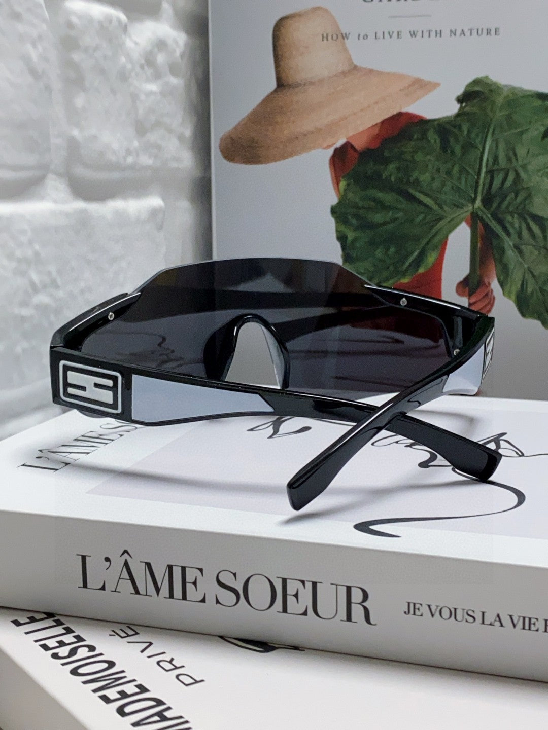 FF SQUARED VISOR FRAME SUNGLASSES 557144 IN ACETATE