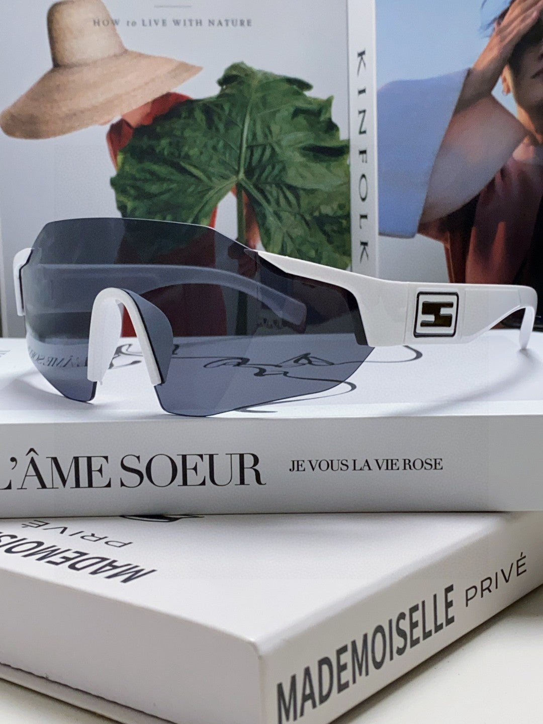 FF SQUARED VISOR FRAME SUNGLASSES 557144 IN ACETATE