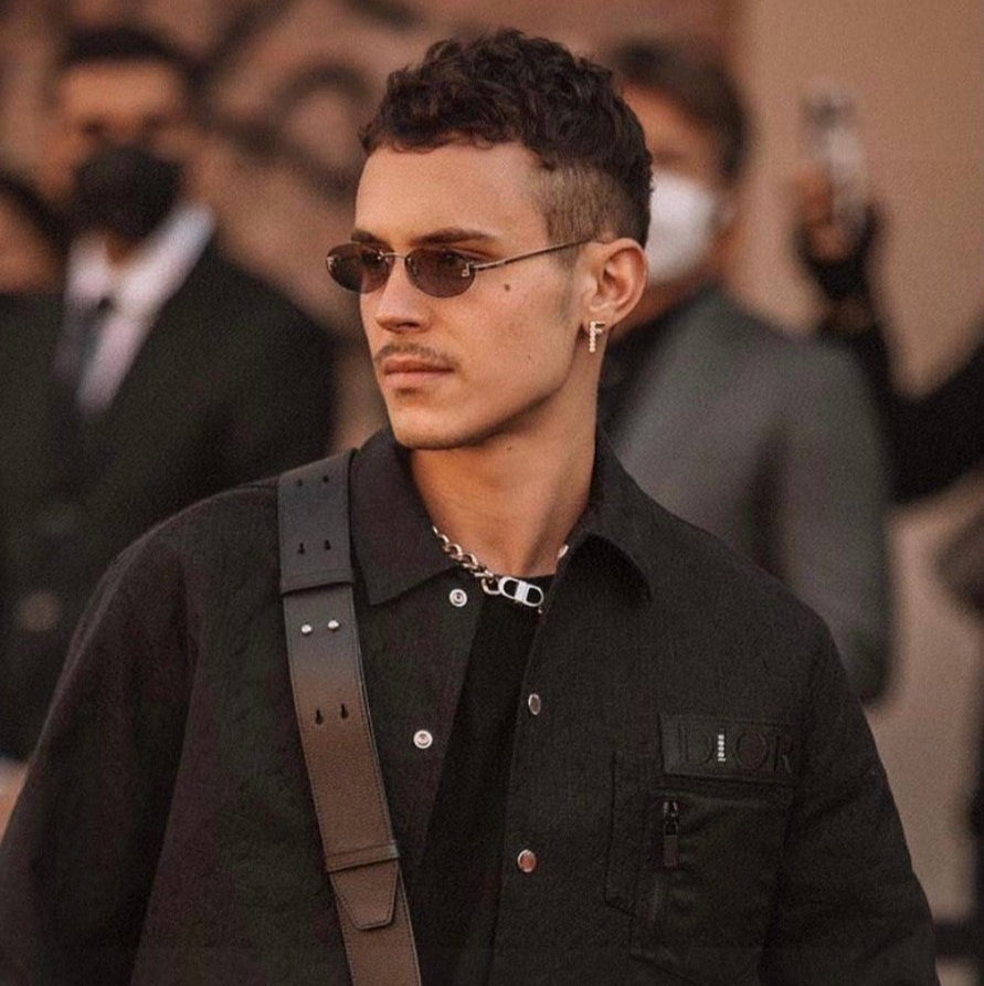 FIRST CRYSTAL RIMLESS OVAL FRAME SUNGLASSES 557152 IN METAL