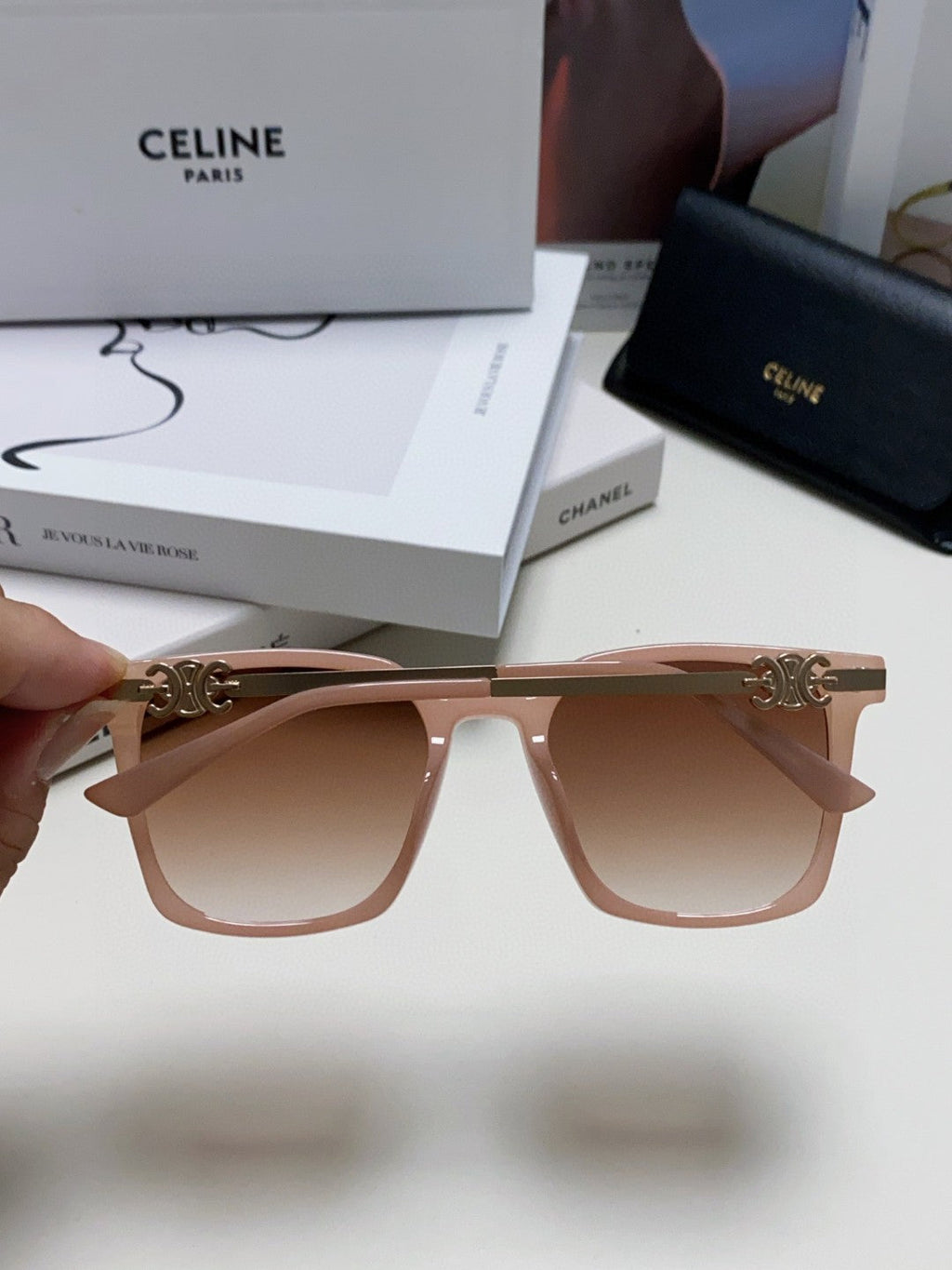 TRIOMPHE SUNGLASS 497815 IN PINK CLEAR METAL