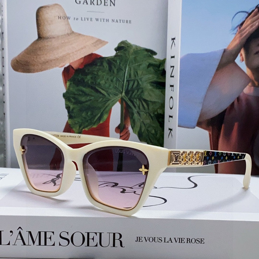 SQUARE SUNGLASSES 581359 IN IVORY ACETATE EMBOSSED MONOGRAM LOGO