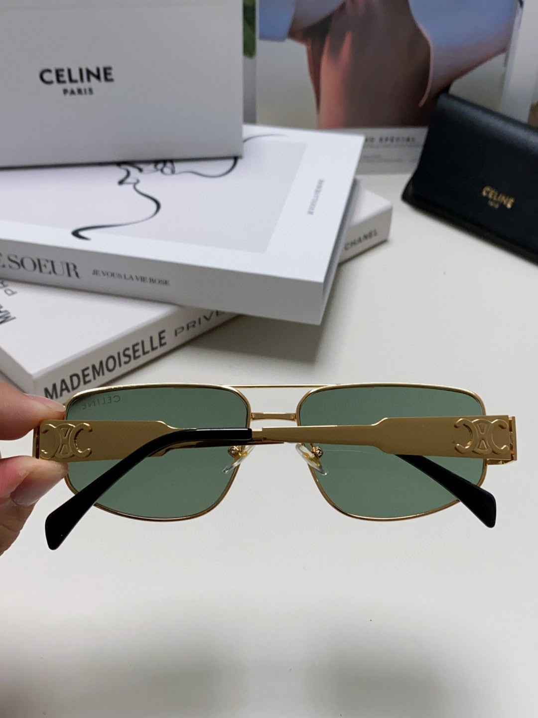TRIOMPHE SUNGLASS 512997 IN GOLD METAL BLUE LENSES