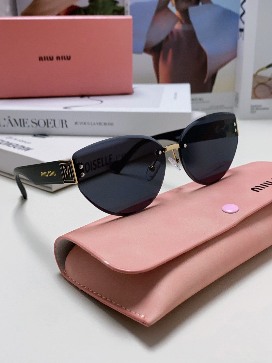 LOGO SUNGLASSES 513013 IN BLACK ACETATE