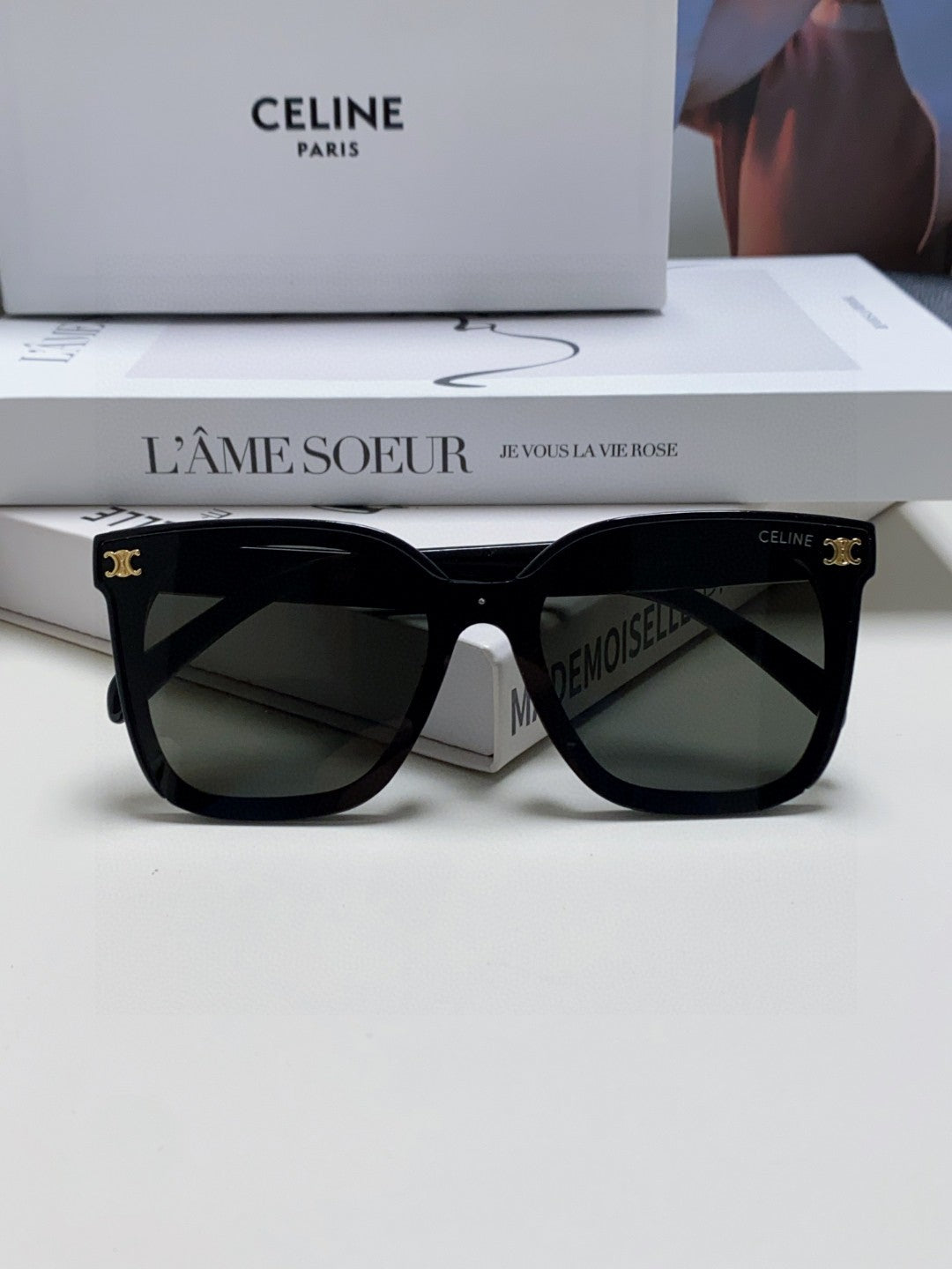 TRIOMPHE SUNGLASSES 552776 IN BLACK ACETATE TEXT LOGO