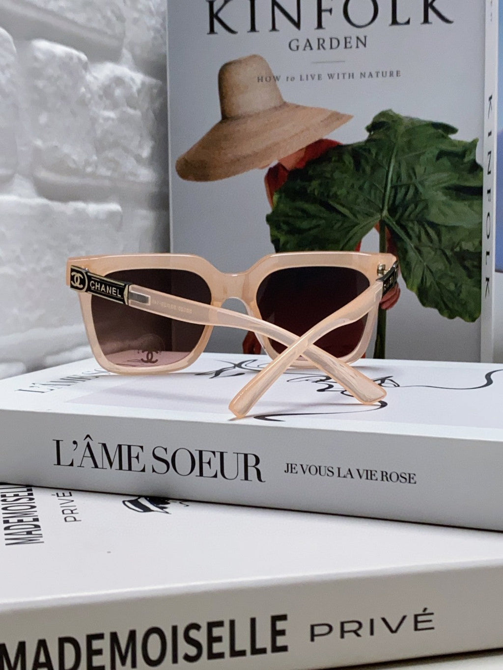 SQUARE SUNGLASSES 632877 IN PINK CLEAR ACETATE