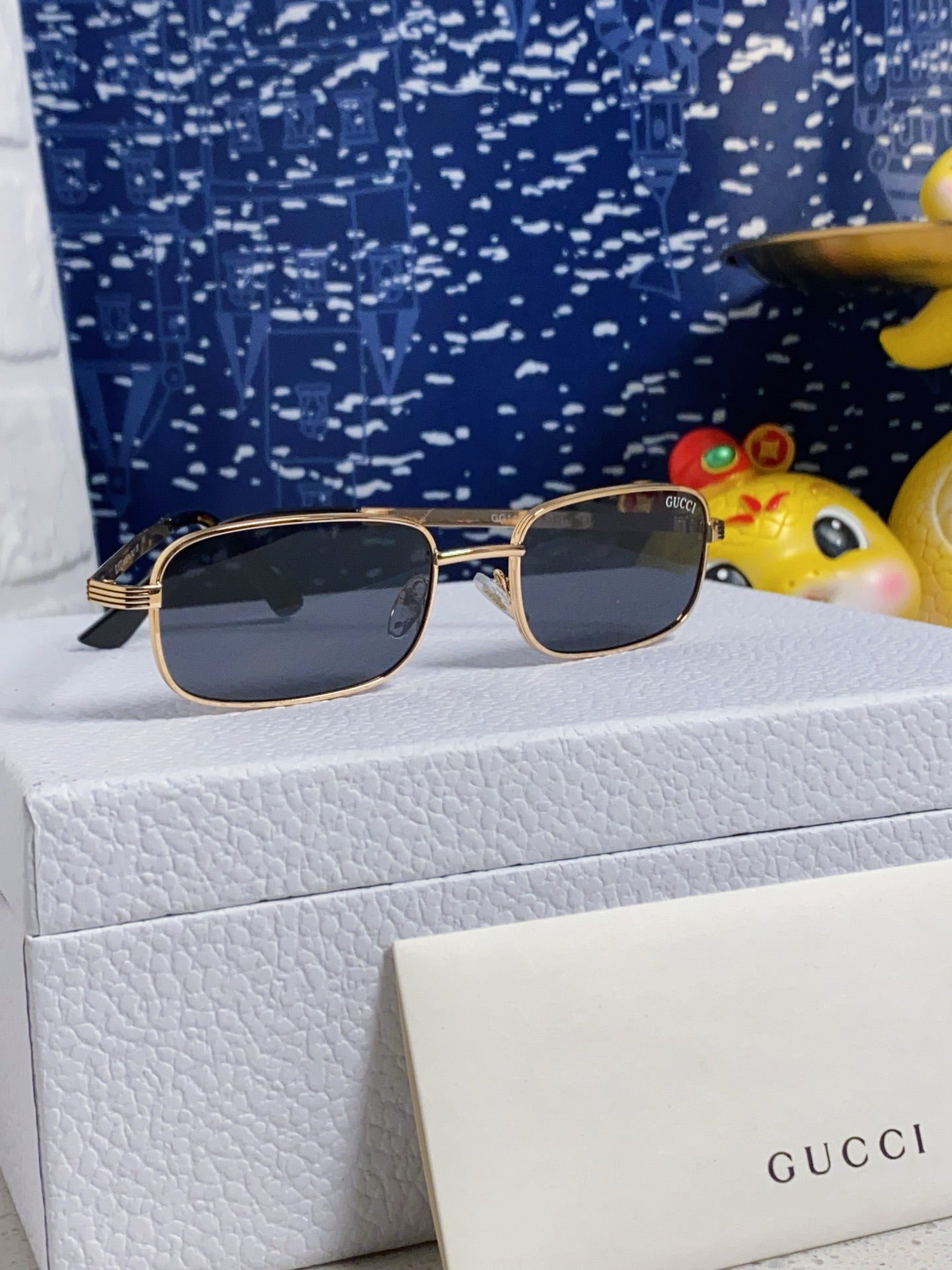 RECTANGULAR FRAME SUNGLASSES GG1457S IN METAL