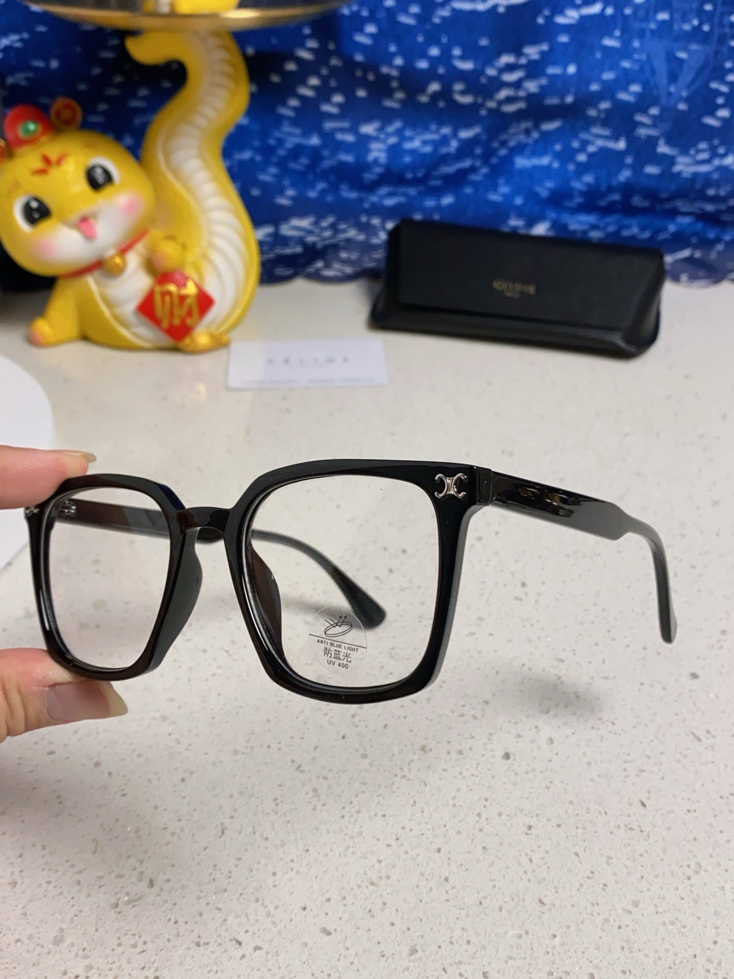 TRIOMPHE SUNGLASSES 563256 IN BLACK ACETATE