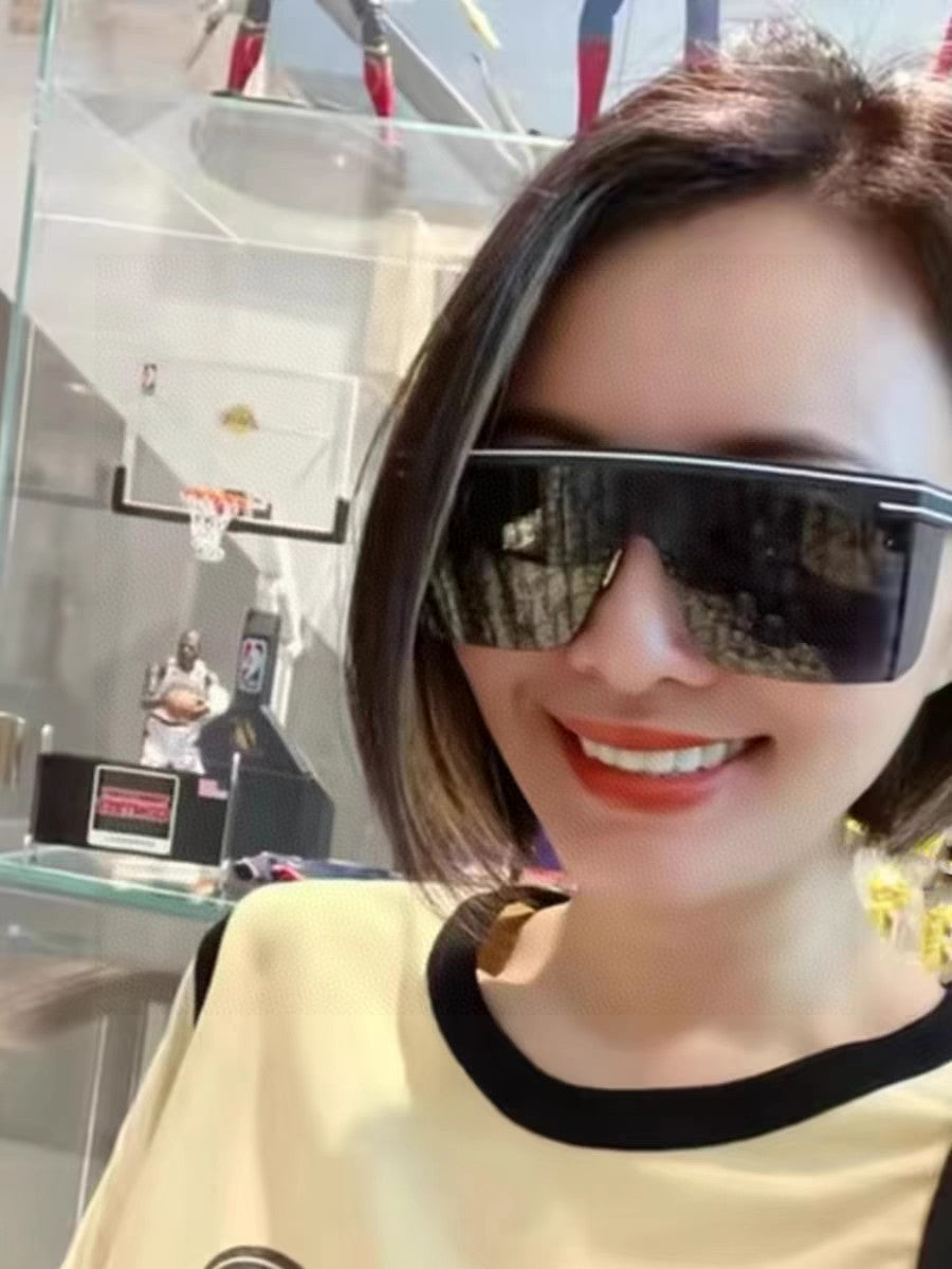 OBLIQUE SUNGLASS CLUB M1U IN BLACK ACETATE