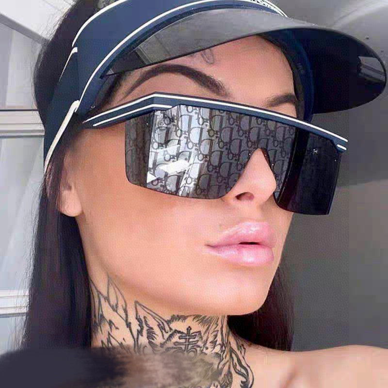 OBLIQUE SUNGLASS CLUB M1U IN BLACK ACETATE