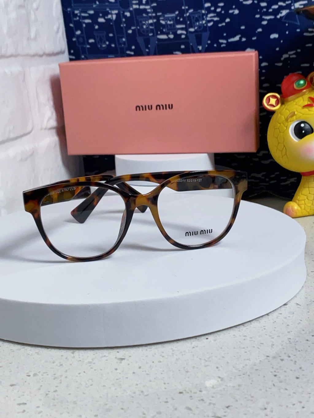 RUNWAY SUNGLASSES 567506 IN HAVANA ACETATE BRONZE LOGO