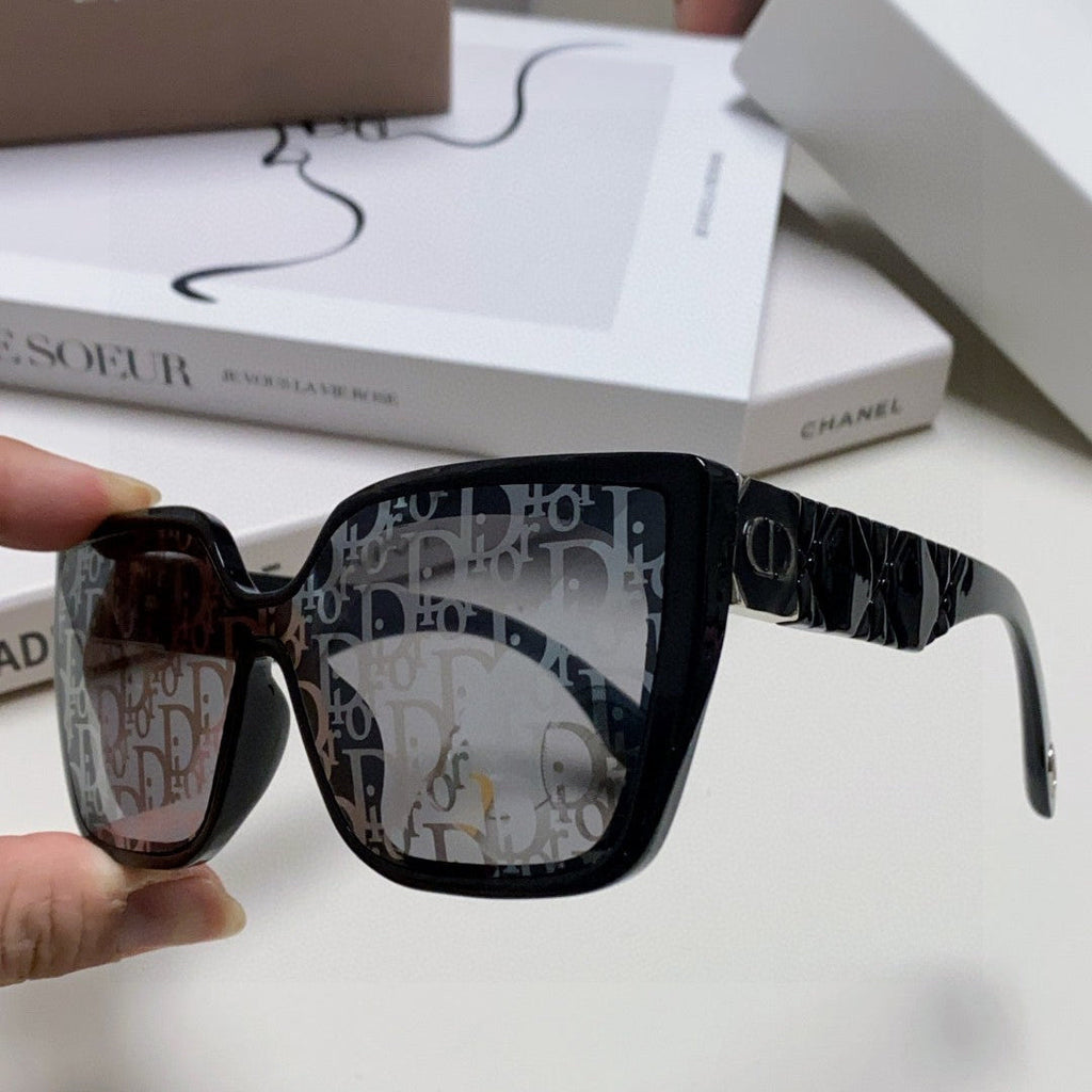 LADY 95.22 S2F SUNGLASS 571583 IN BLACK ACETATE OBLIQUE MASK