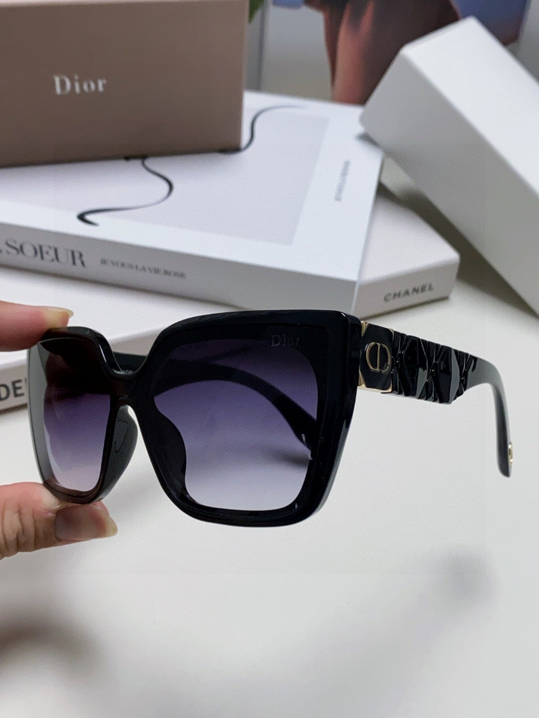 LADY 95.22 S2F SUNGLASS 571586 IN BLACK ACETATE GREY SMOKE