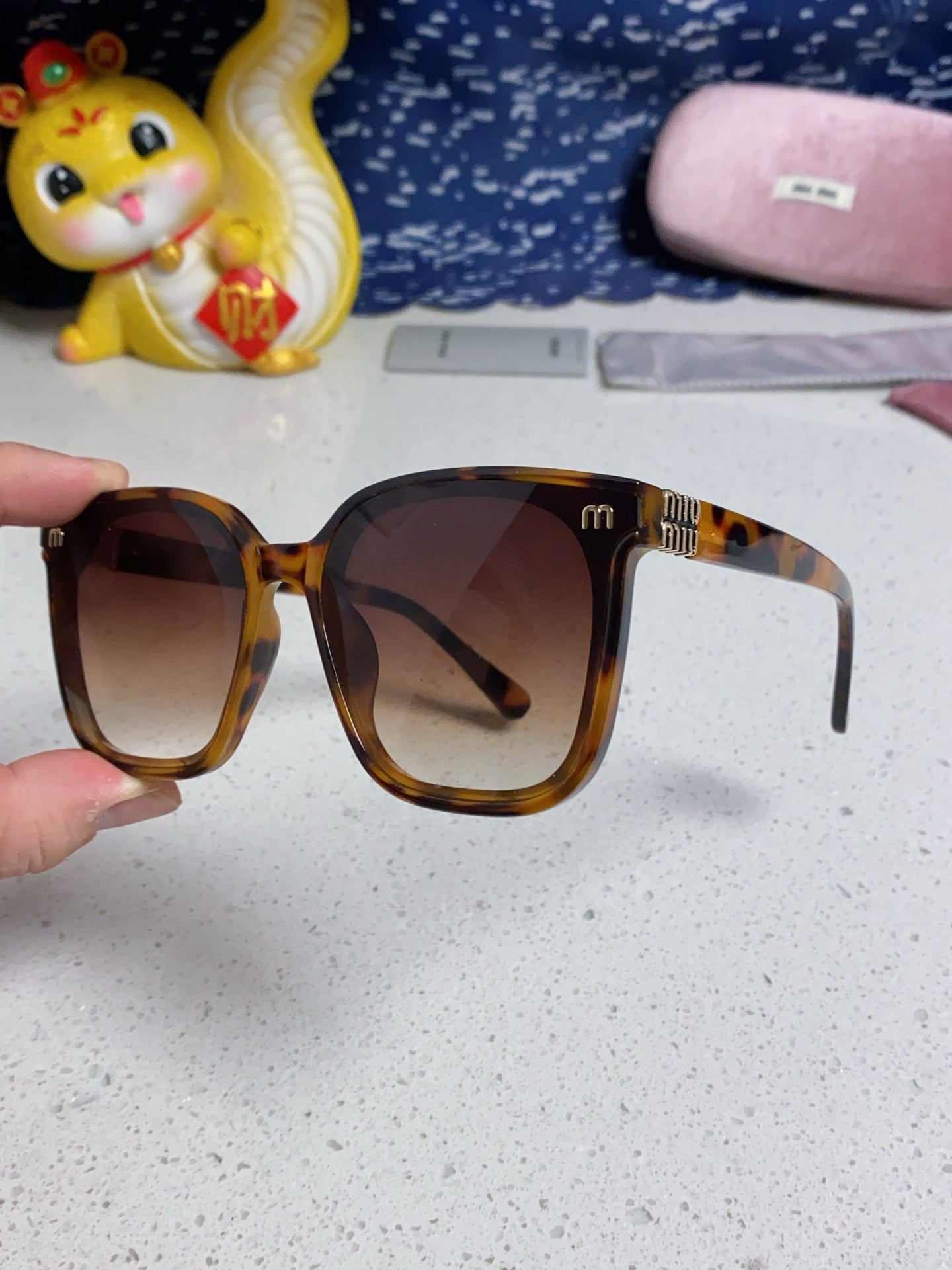 GLIMPSE SQUARE SUNGLASSES 554614 IN HAVANA ACETATE