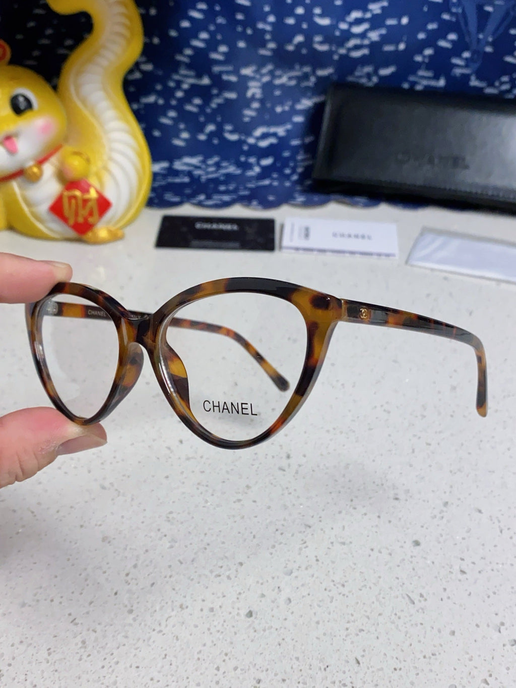 CAT EYE SUNGLASSES CH3393 IN HAVANA ACETATE CLEAR LENSES