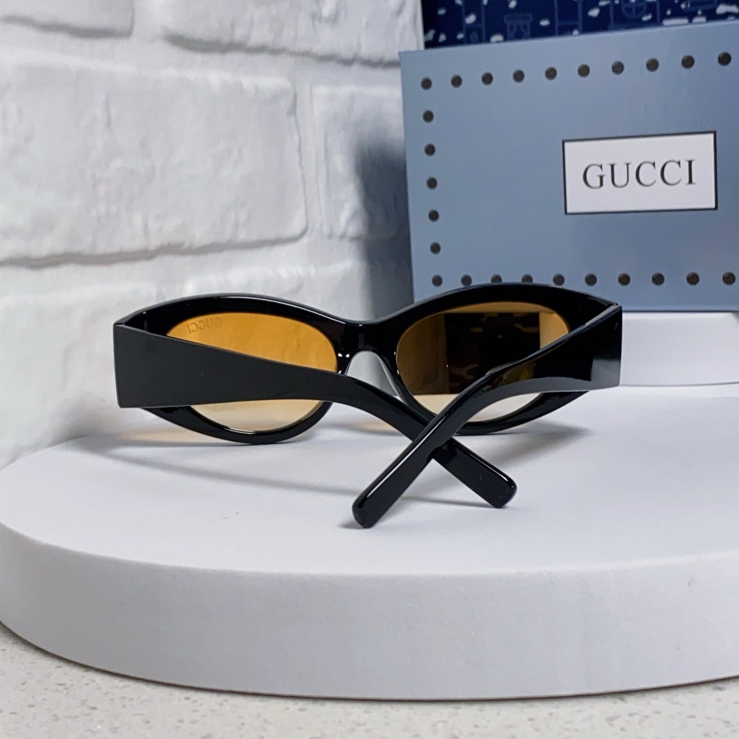 CAT-EYE FRAME SUNGLASSES 563336 IN ACETATE