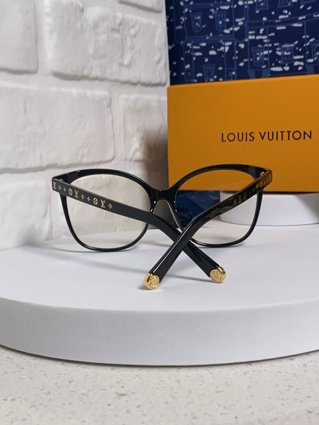 CAT EYE SUNGLASSES Z1657W IN BLACK ACETATE MONOGRAM LOGO