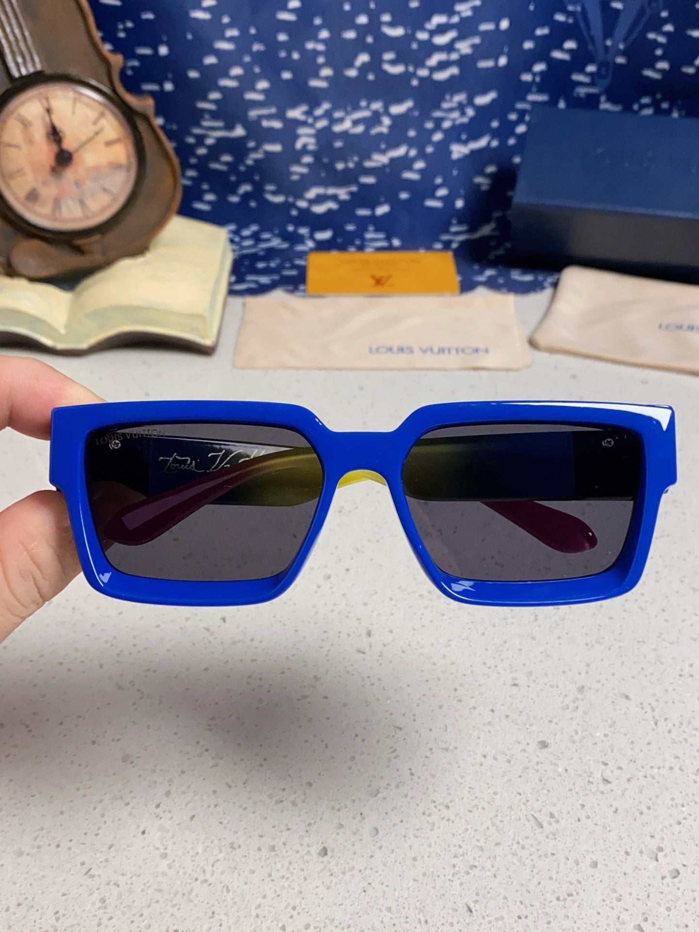 RECTANGLE SUNGLASSES 575847 IN BLUE MIX MULTICOLOR ACETATE