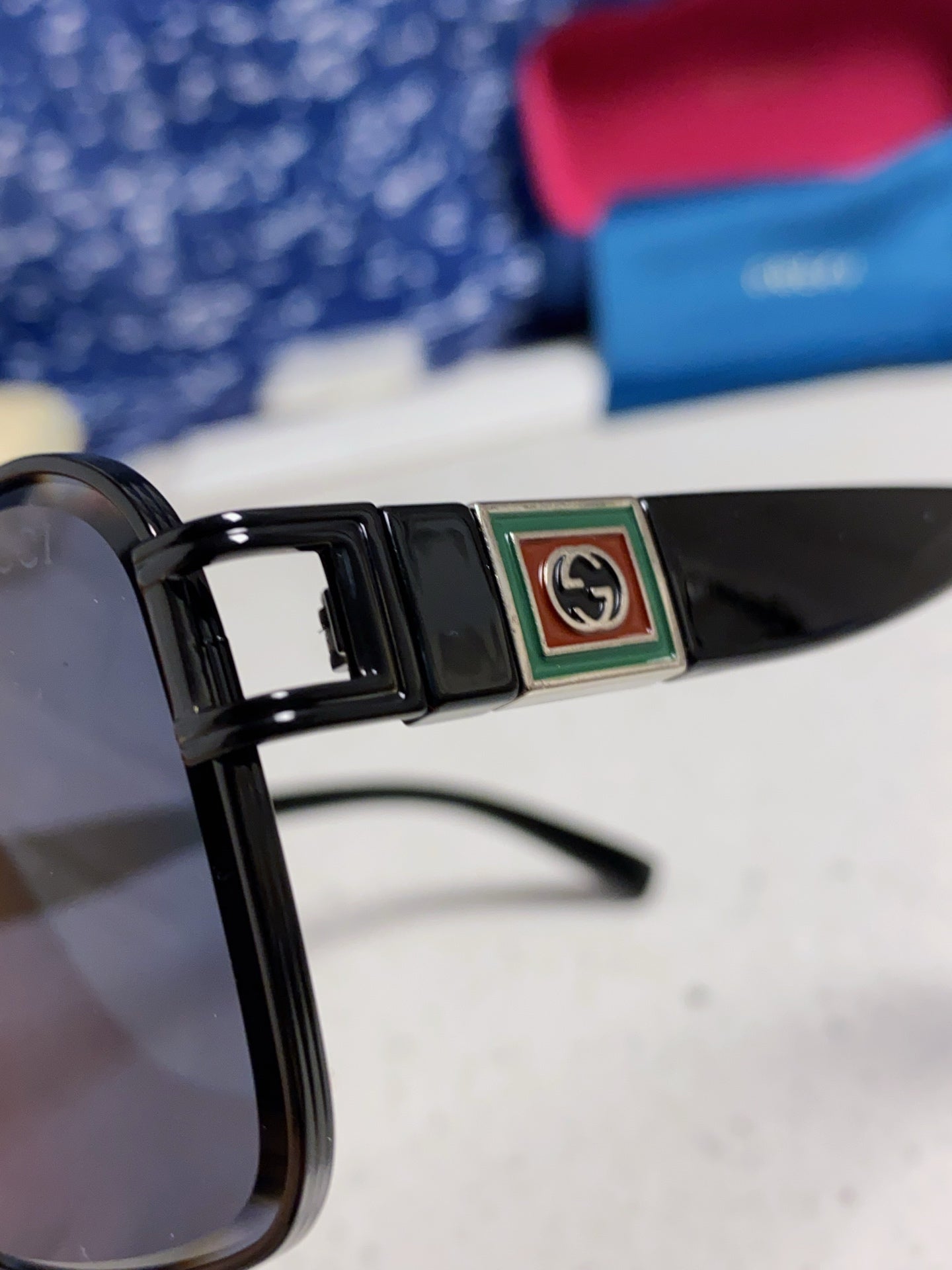 SQUARE FRAME SUNGLASSES 576906 IN METAL