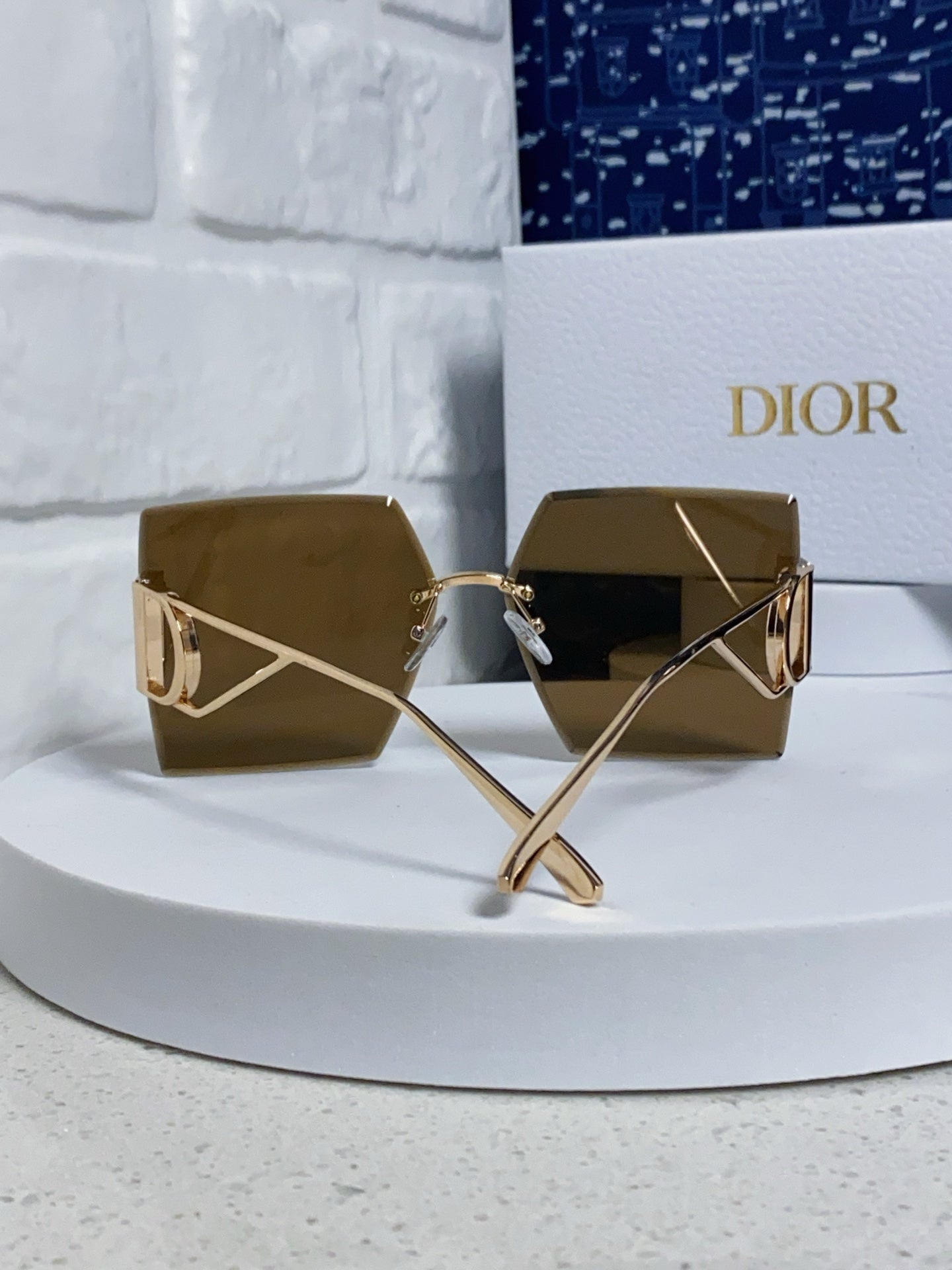 30MONTAIGNE S7U SUNGLASS 578108 IN GOLD METAL BROWN LENSES