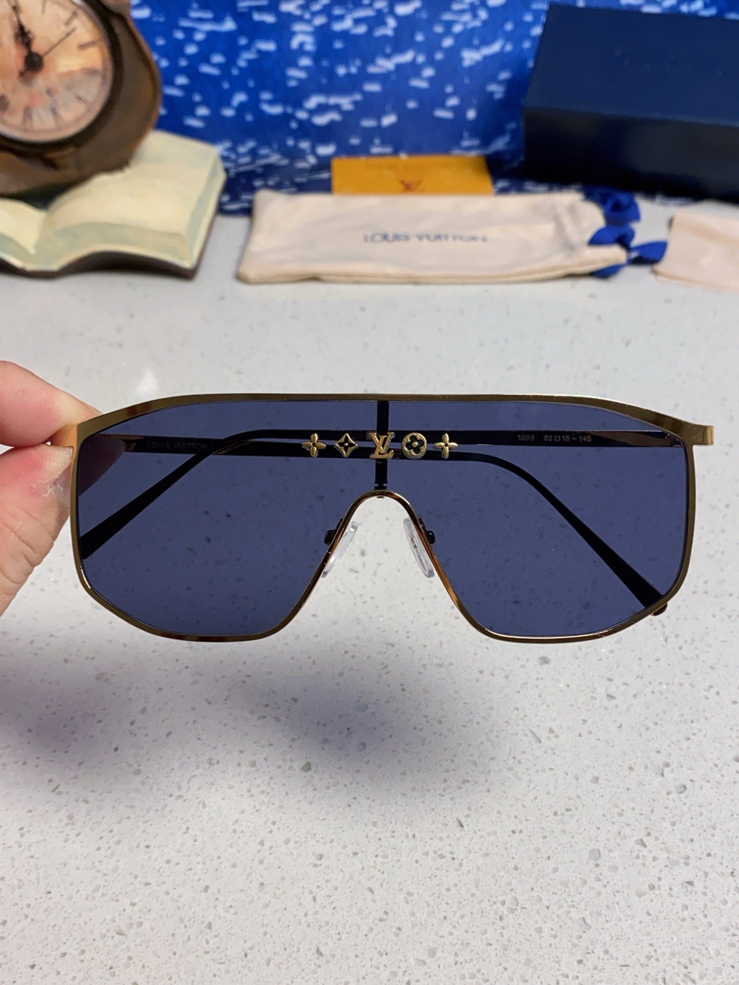 GOLDEN MASK SUNGLASSES 582735 IN GOLD METAL GREY LENSES