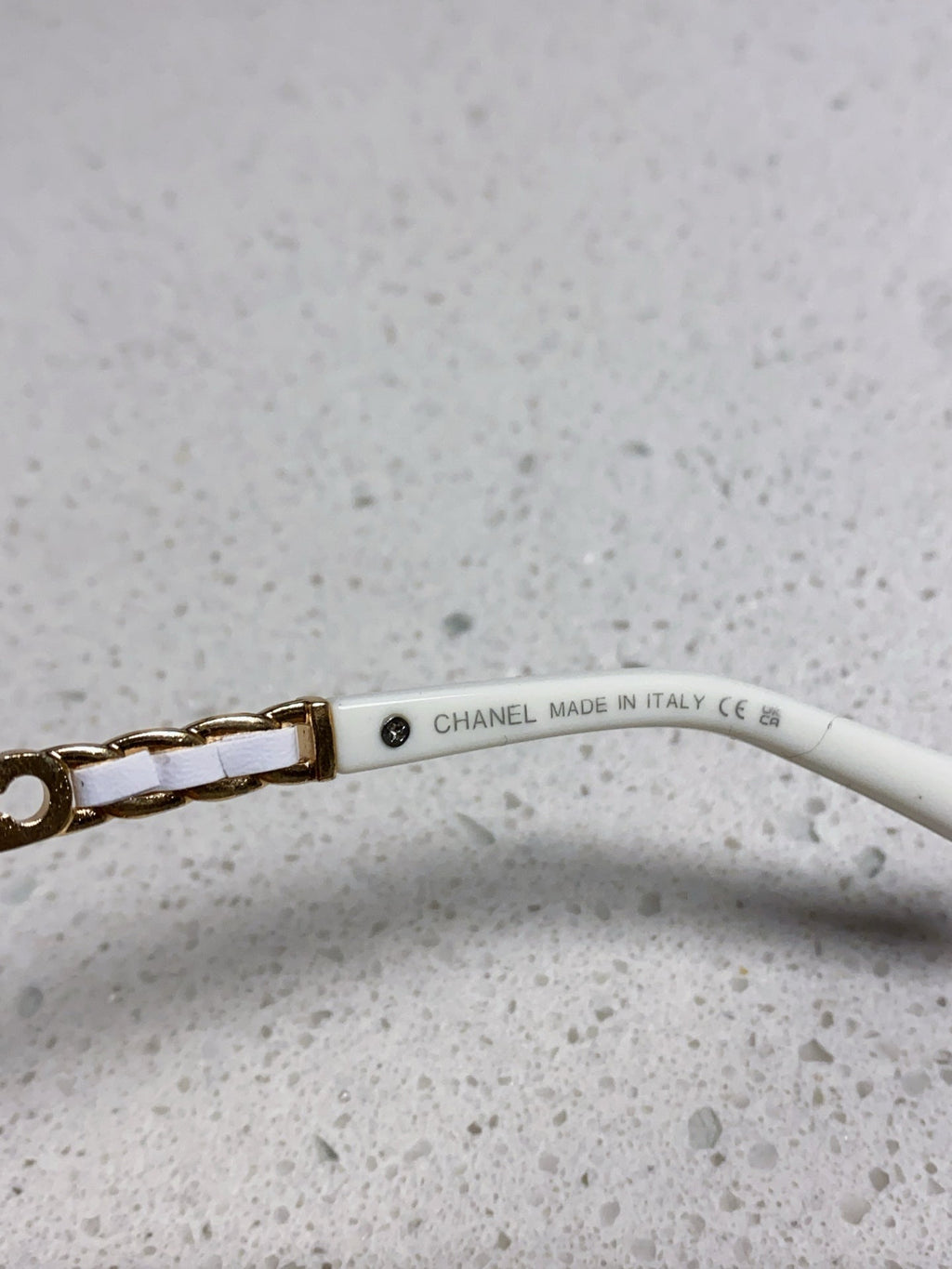 SQUARE SUNGLASSES 632031 IN WHITE ACETATE GOLD METAL