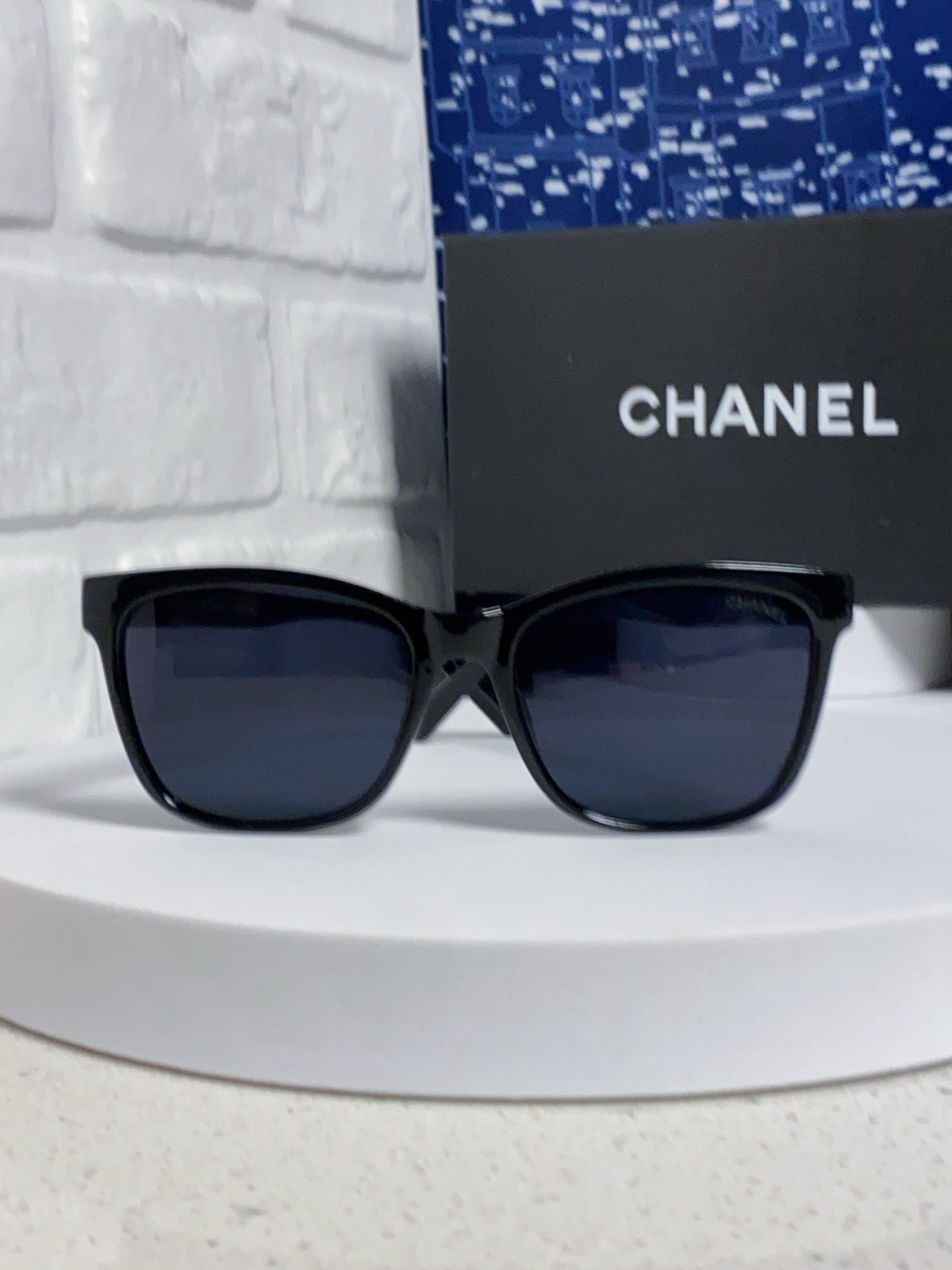 SQUARE SUNGLASSES 3392 IN BLACK ACETATE BLACK LENSES