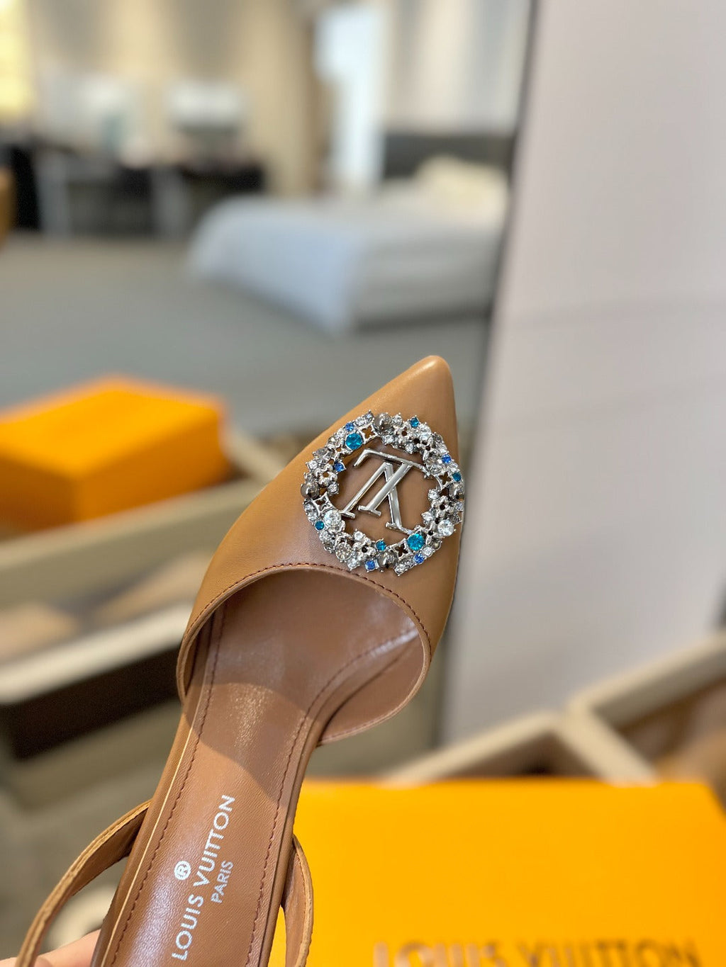 HIGH HEEL 75 MM SLINGBACK IN BRONZE BROWN CALFSKIN WITH CRYSTAL