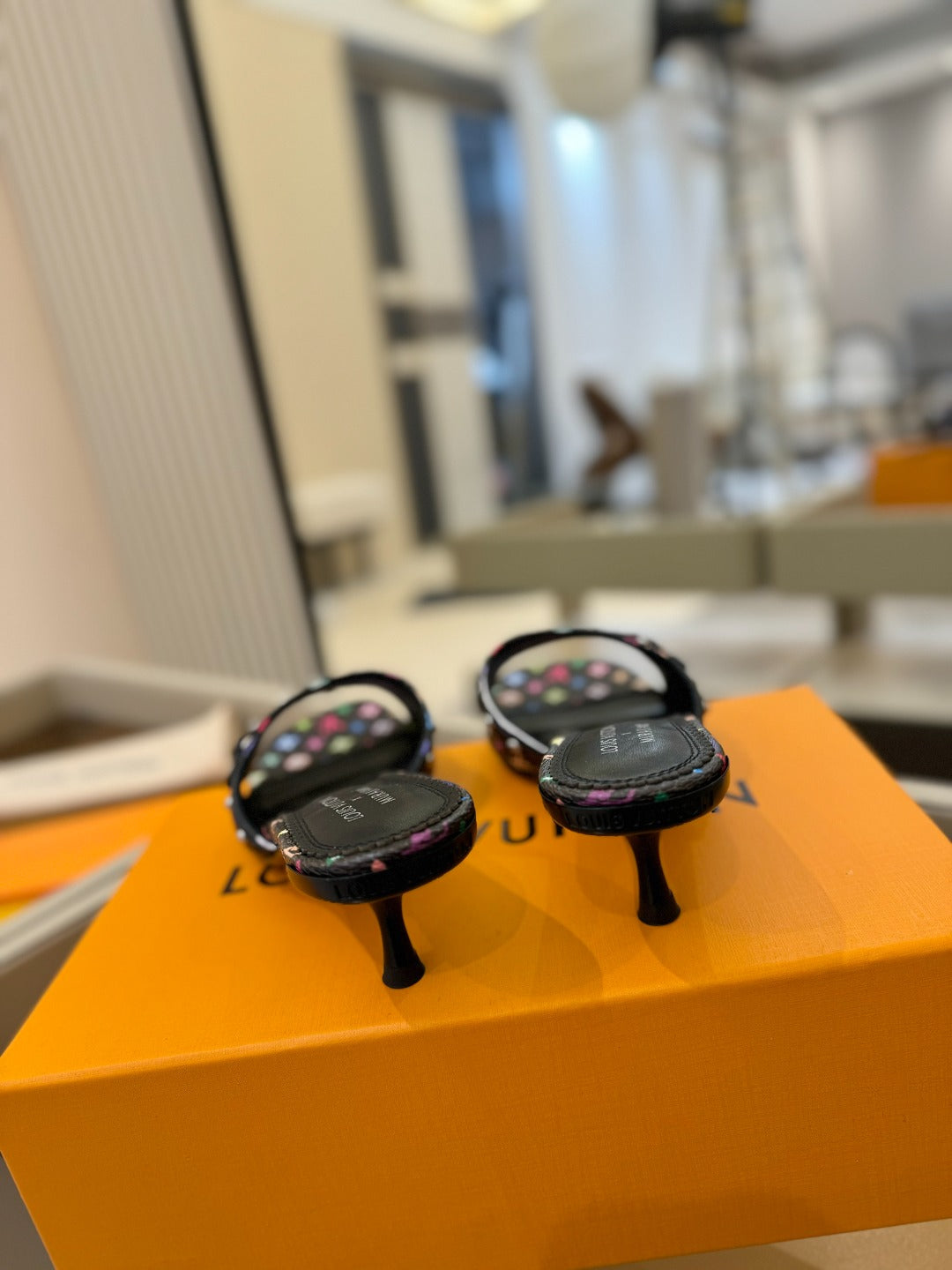 LV X TM 6AM HIGH 4 CM MULE IN BLACK MONOGRAM CALFSKIN