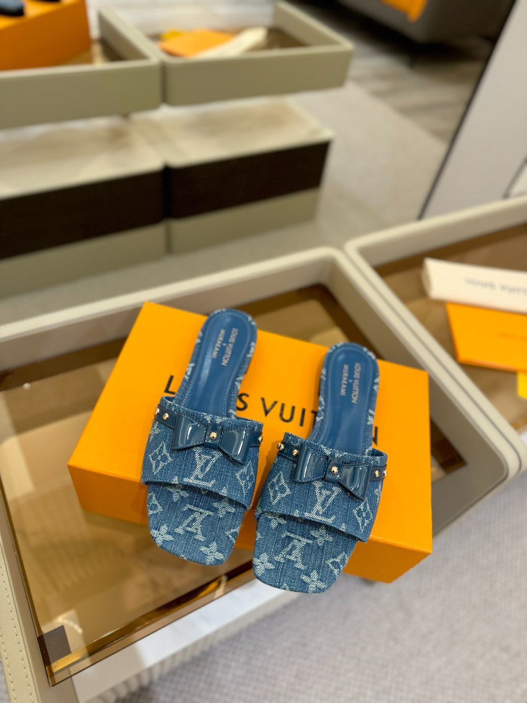 LV X TM 6AM FLAT MULE IN NAVY BLUE MONOGRAM DENIM